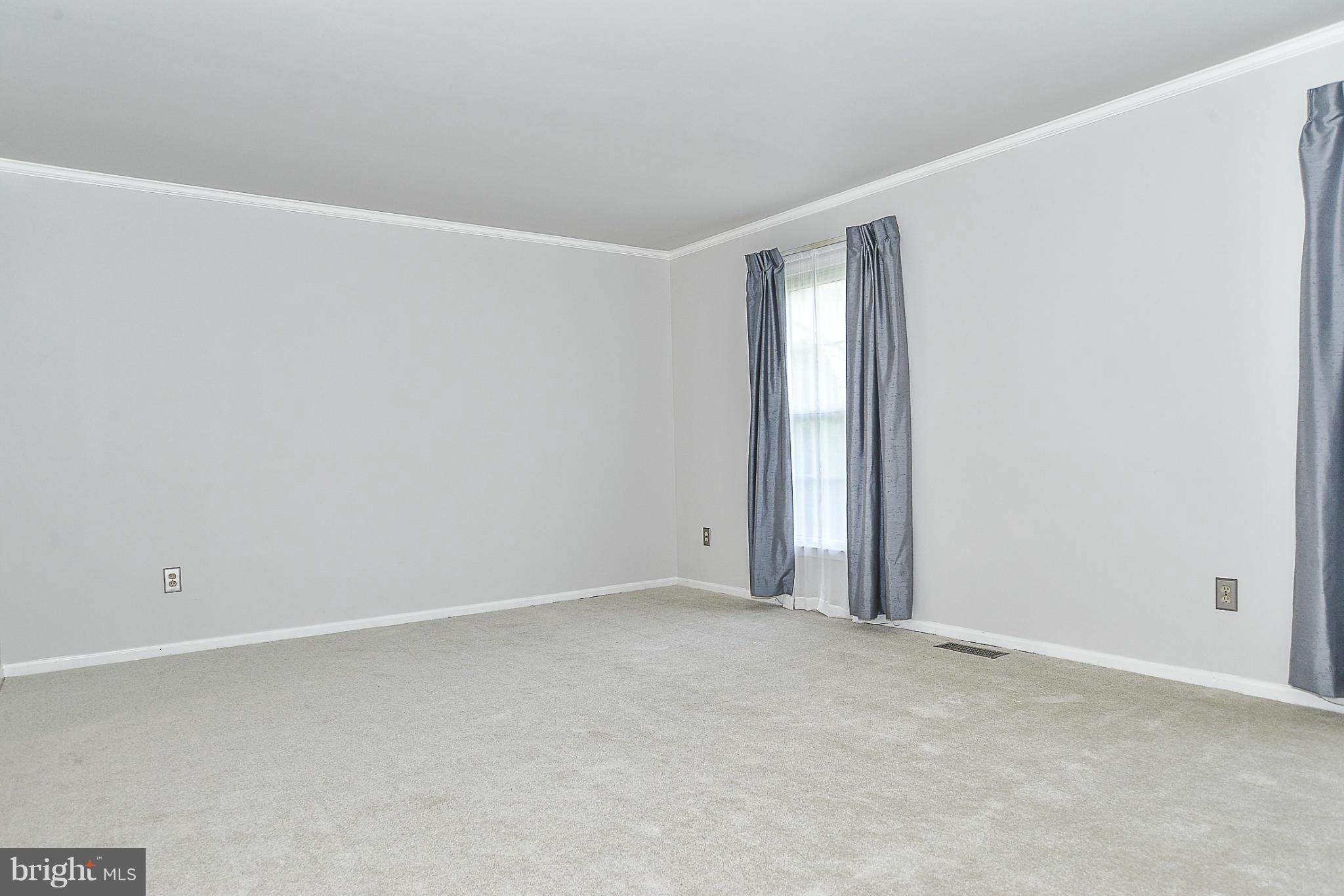 KENWOOD OAKS - Residential