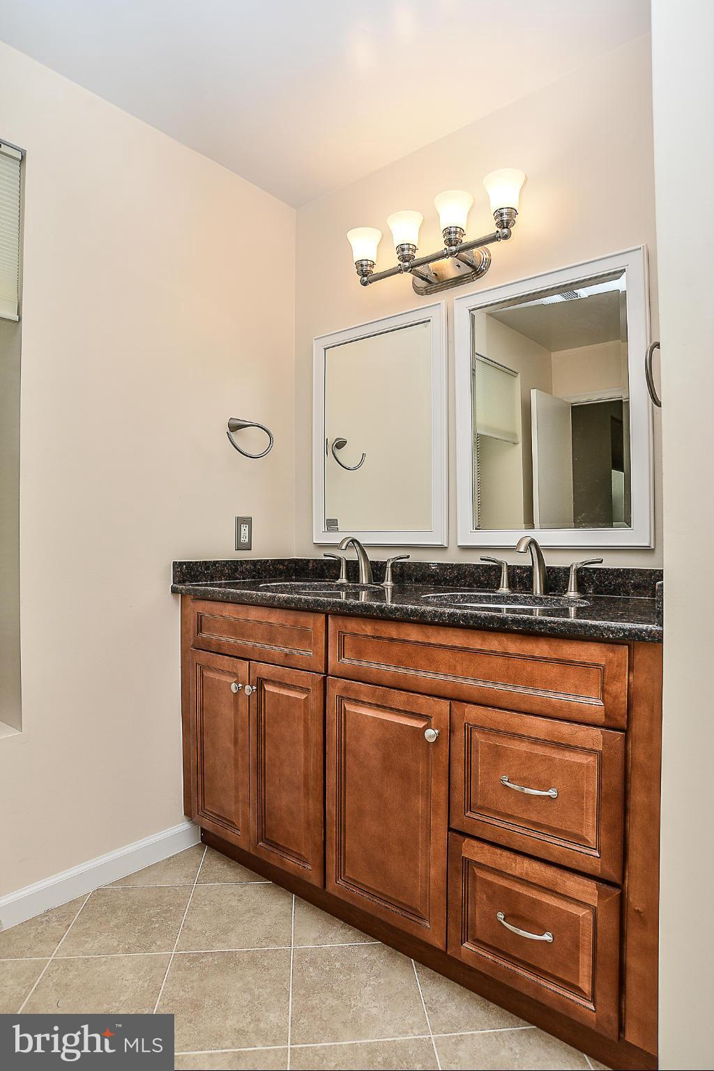 KENWOOD OAKS - Residential