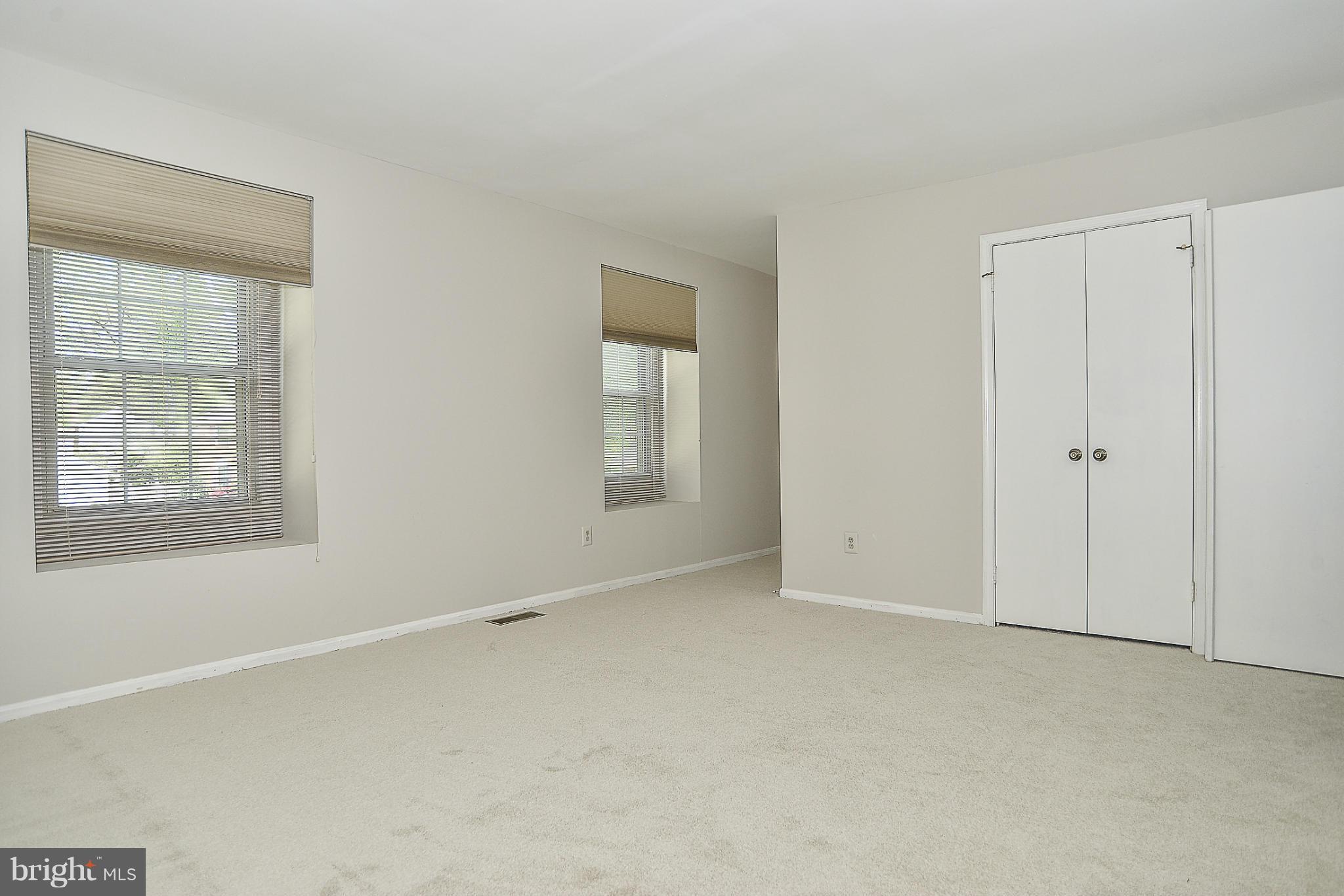 KENWOOD OAKS - Residential