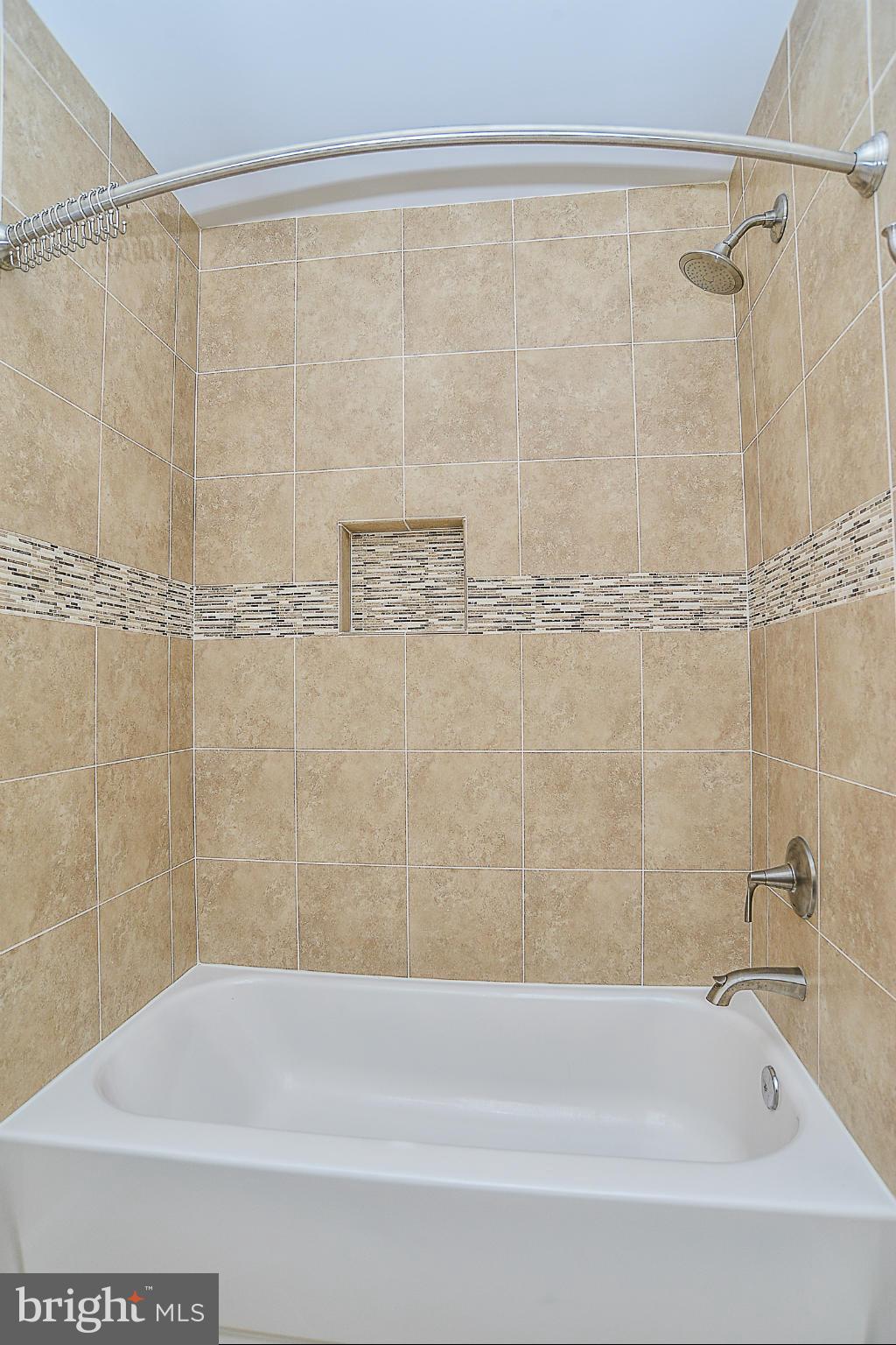 KENWOOD OAKS - Residential