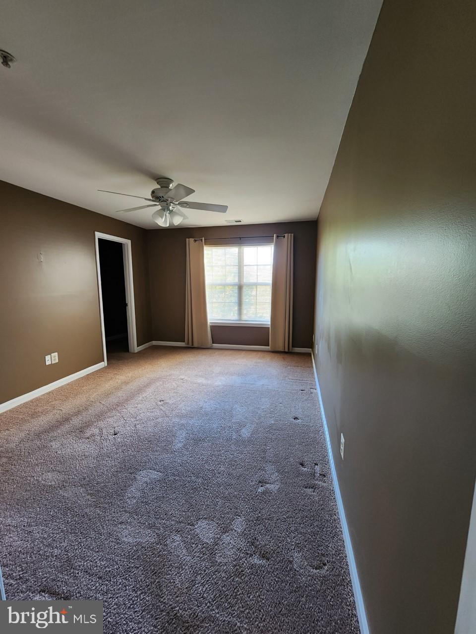 CROMWELL FOUNTAIN - Residential Lease