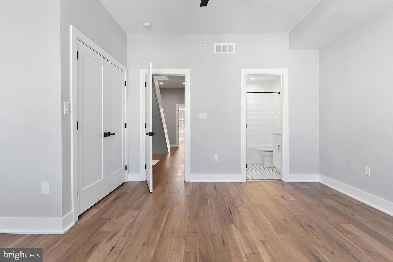 PASSYUNK SQUARE - Residential