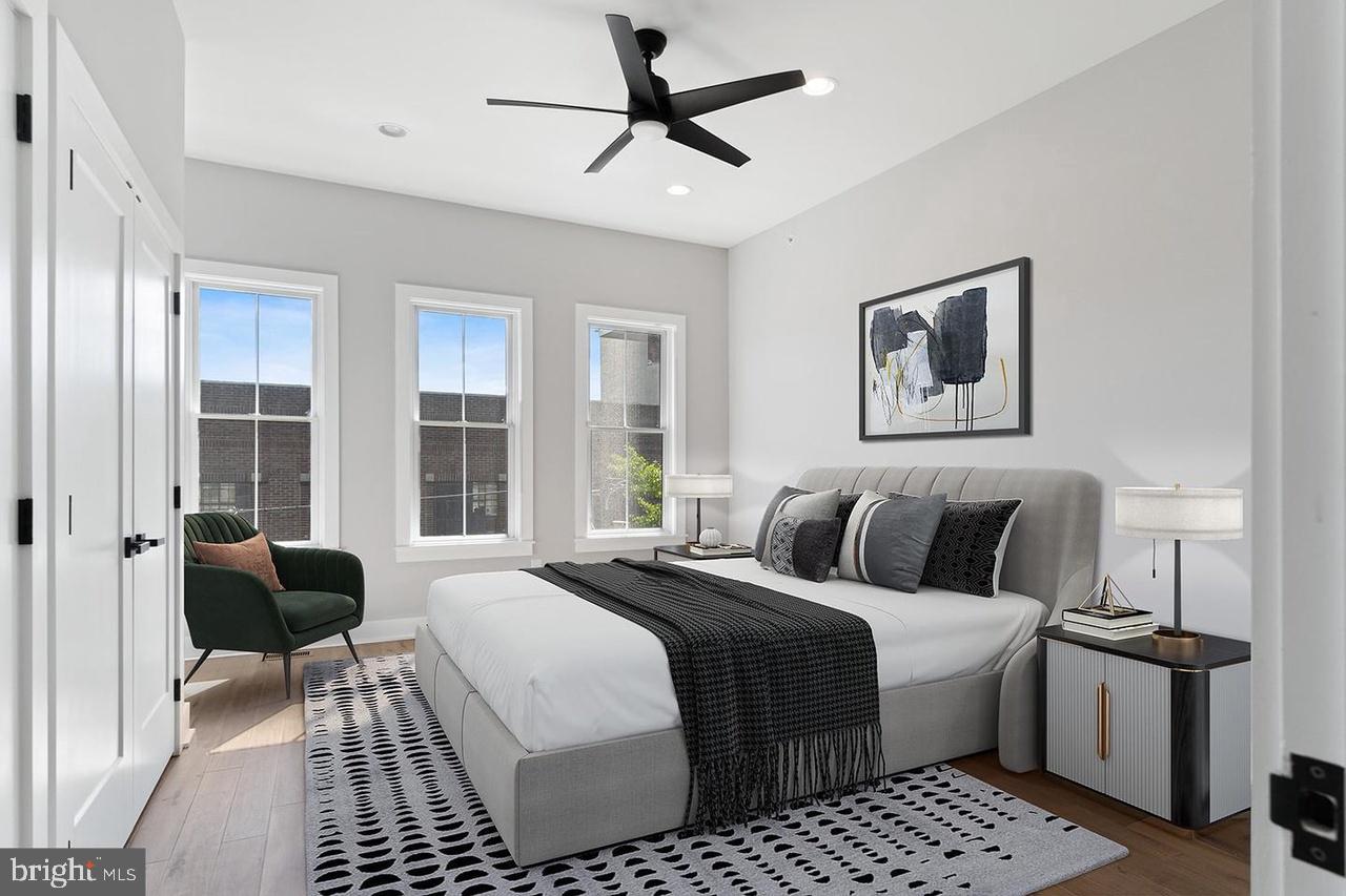 PASSYUNK SQUARE - Residential