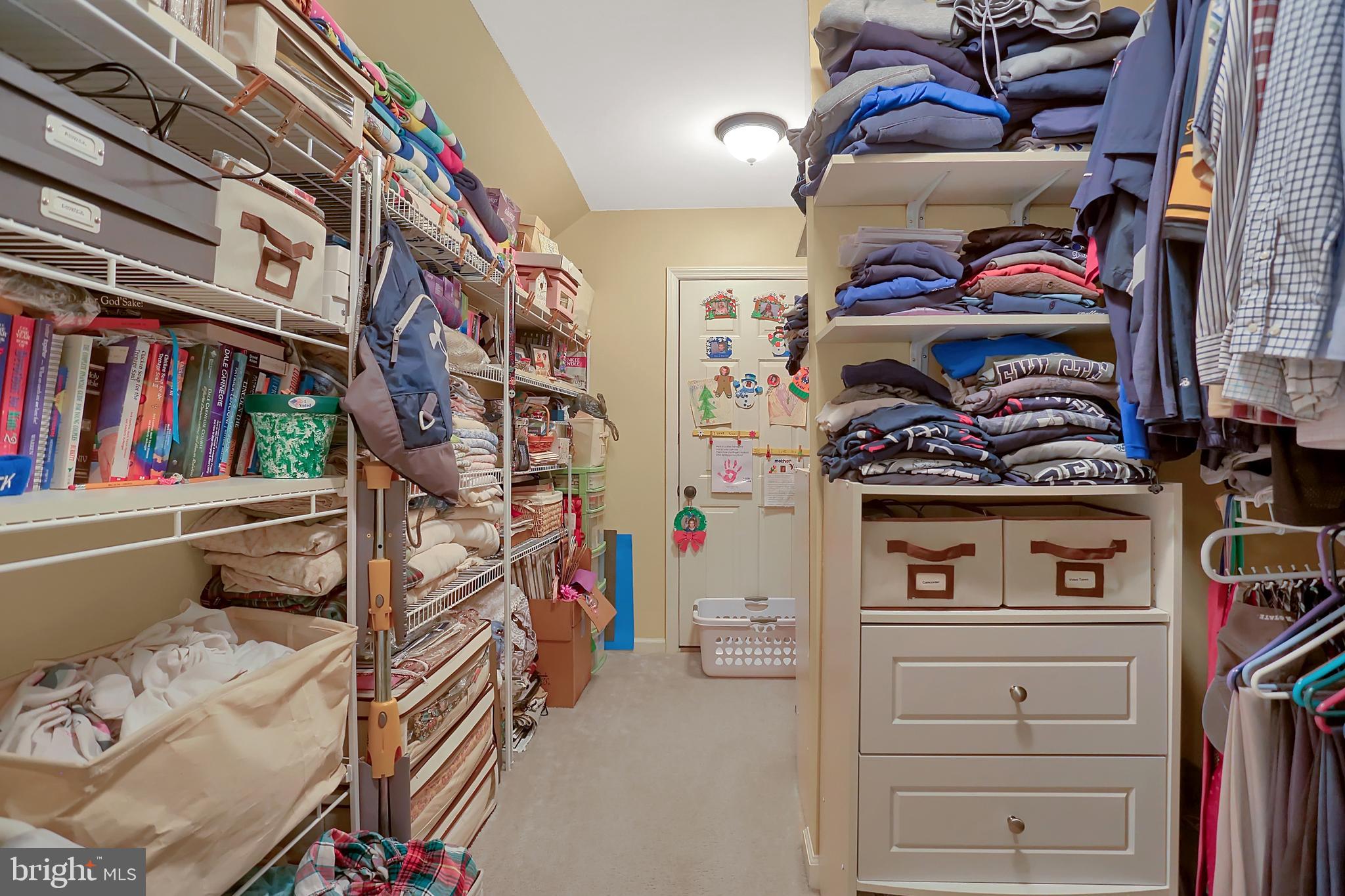 CHESTNUT RIDGE - Residential