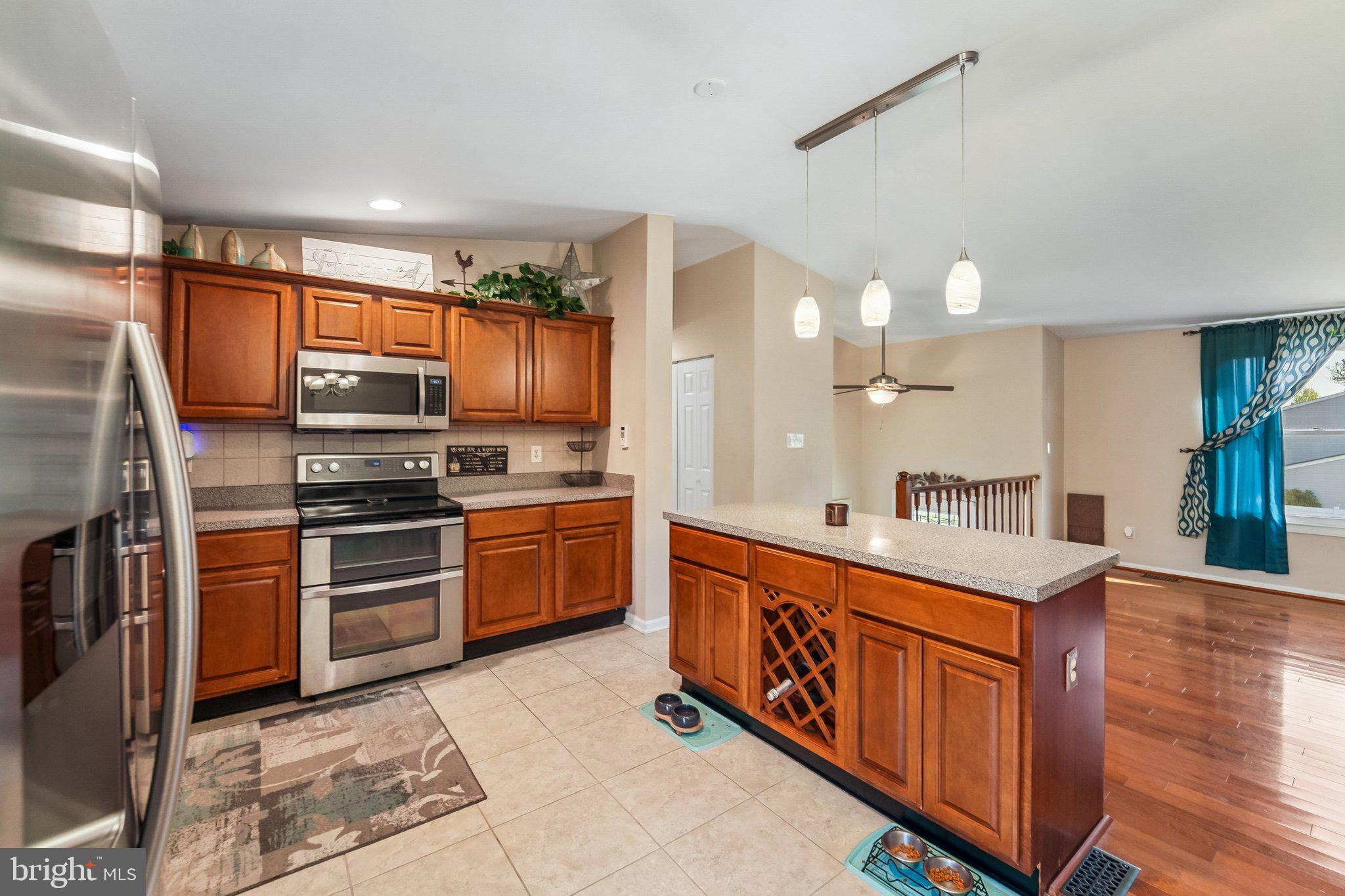 EVERGREEN AT PUTTY HILL - Residential