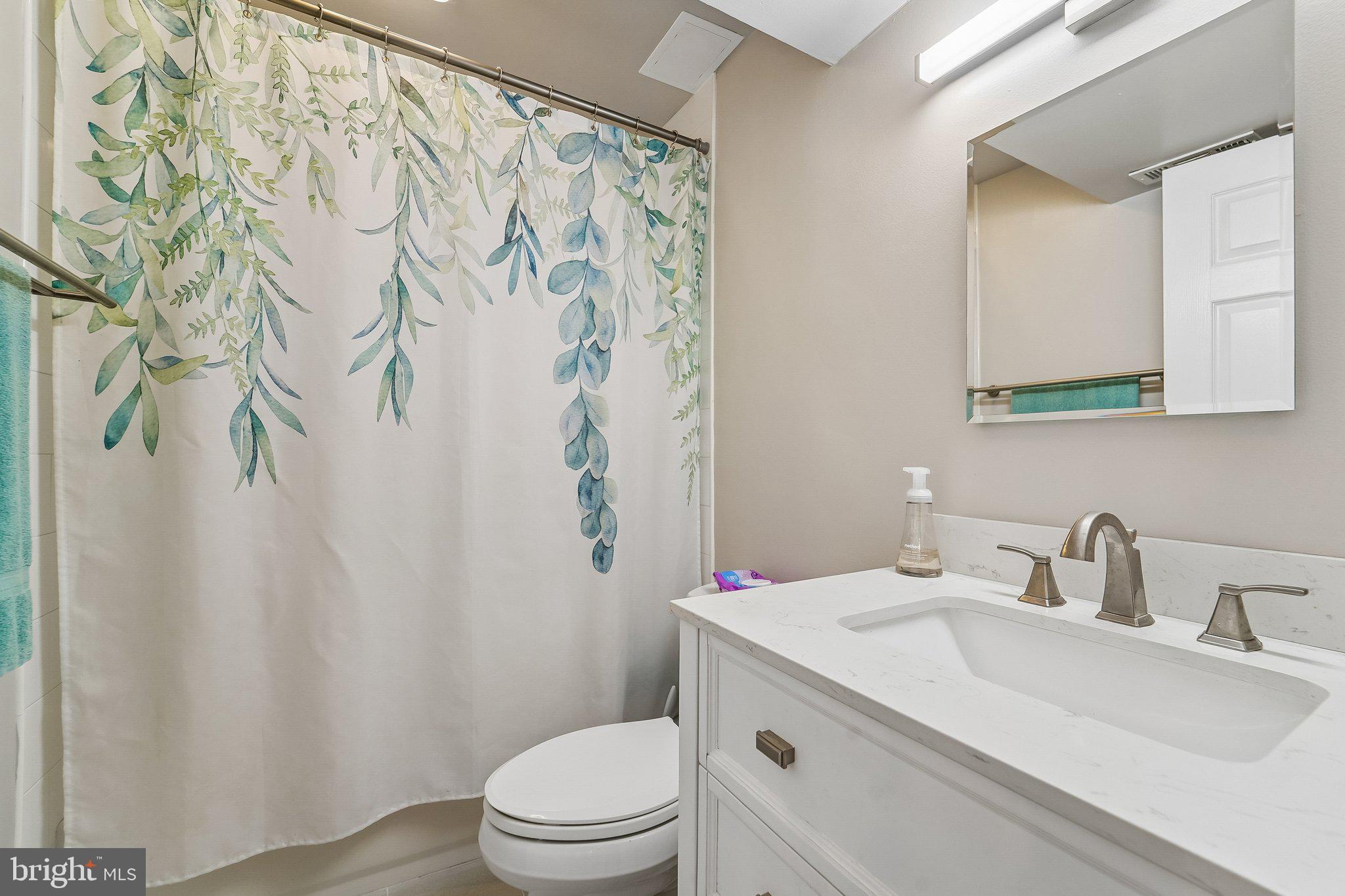 EVERGREEN AT PUTTY HILL - Residential