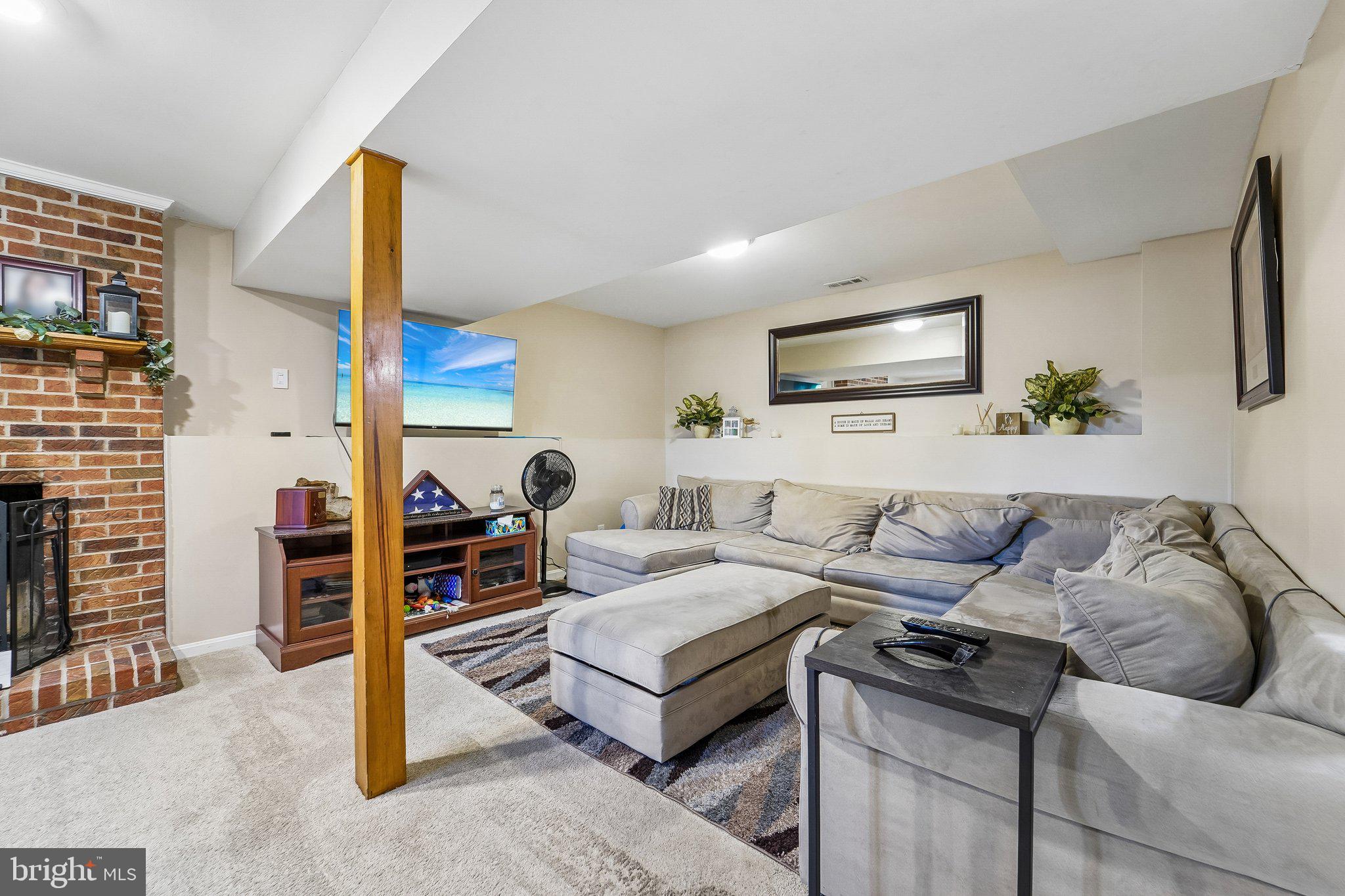 EVERGREEN AT PUTTY HILL - Residential