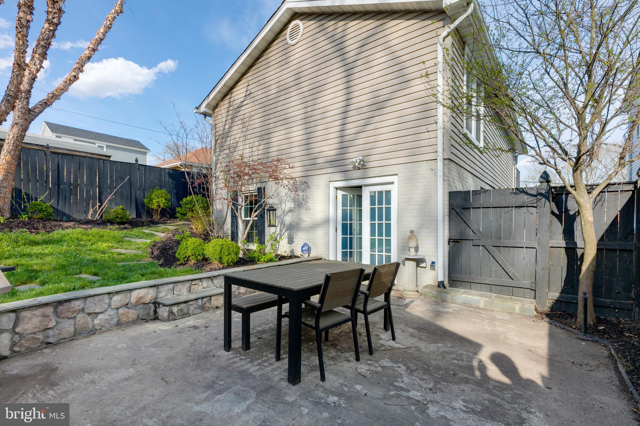 NAUCK - Residential Lease