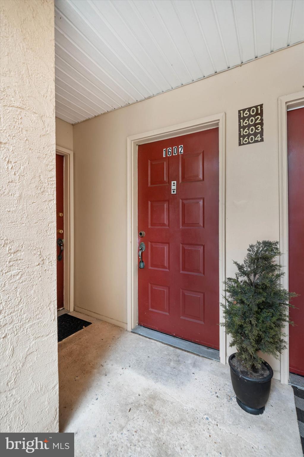 PAINTERS CROSSING - Residential