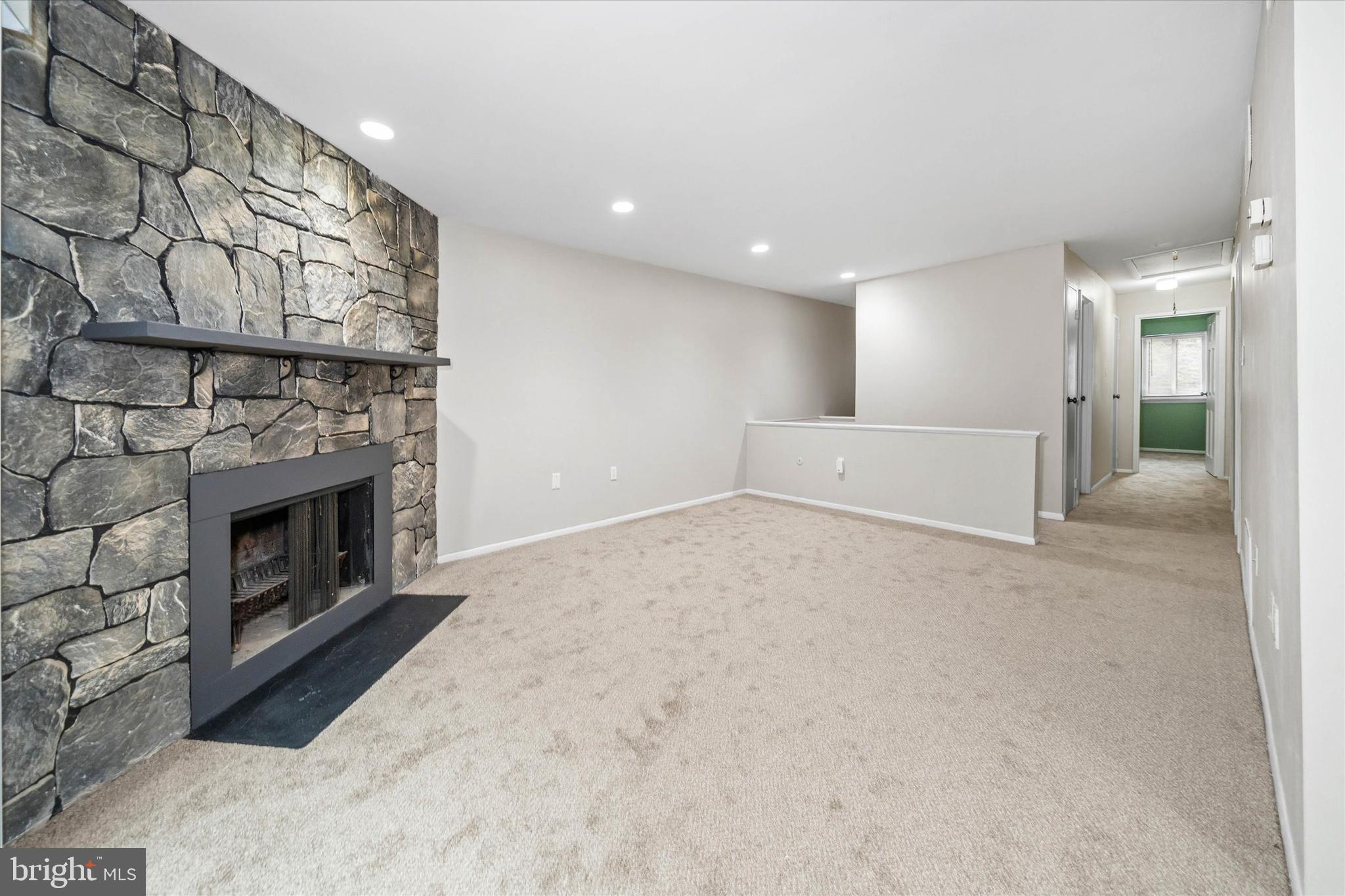 PAINTERS CROSSING - Residential