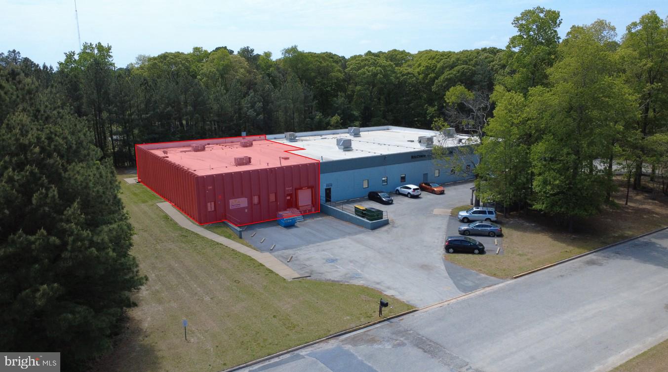 7,927 +/- Square Feet located in the industrial park of North Salisbury. This space is a mix of individual offices and open work space, two large restrooms, and a loading dock with the capacity to add additional loading docks if needed. The property sits on 4.3 +/- acres and has more than 30 parking spaces which are shared with Relcomm Technologies Inc who is the co-tenant. Flexibility to tailor the space according to a specific needs is available and the exterior yard area can potentially be utilized as well. Starting at $7 PSF, NNN.