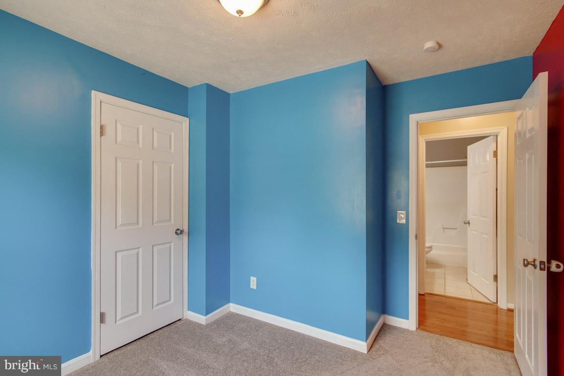 CEDAR MOUNTAIN - Residential