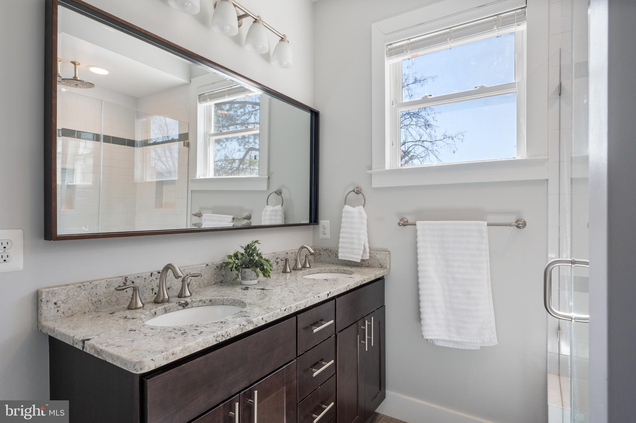 DEL RAY - Residential