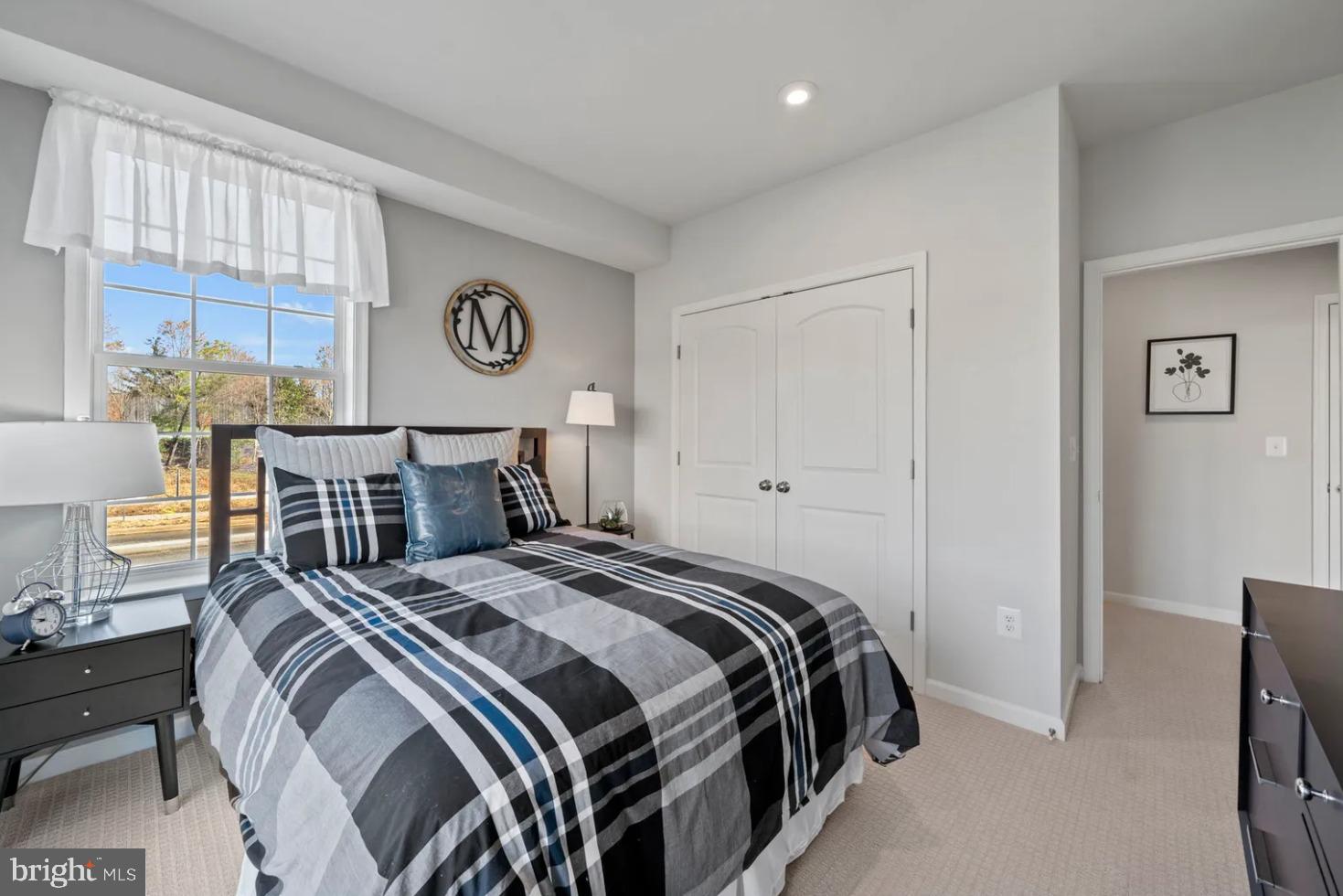 INNOVATION TOWN CENTER - Residential