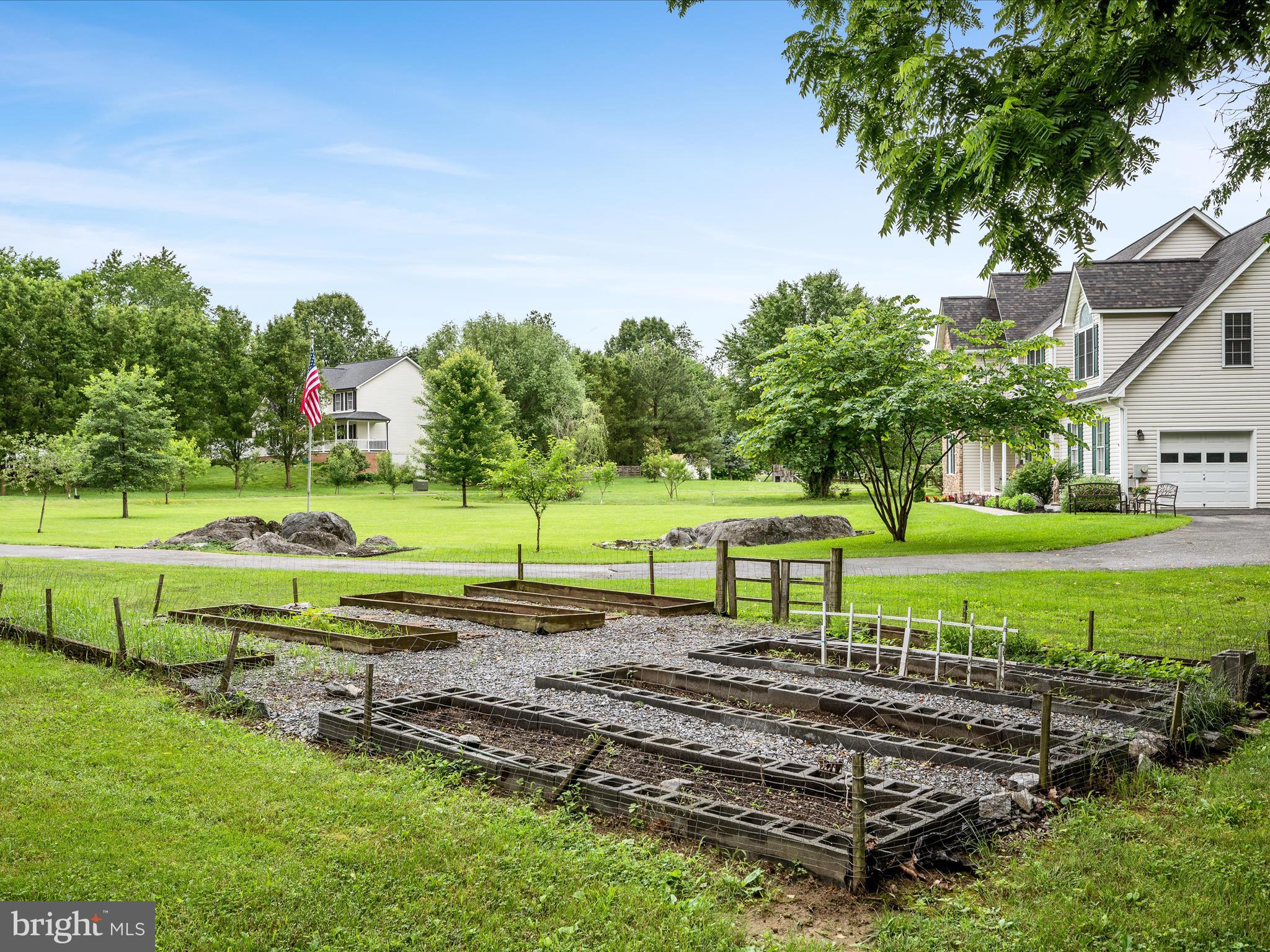 ROCKY MARSH ESTATES - Residential