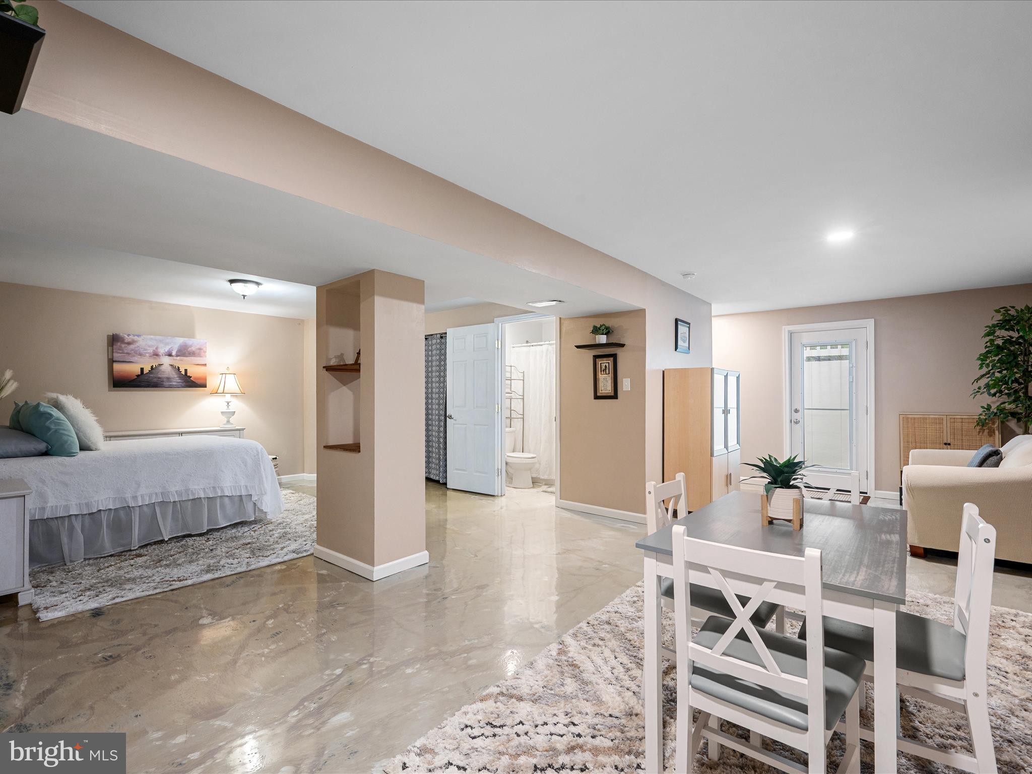 ROCKY MARSH ESTATES - Residential