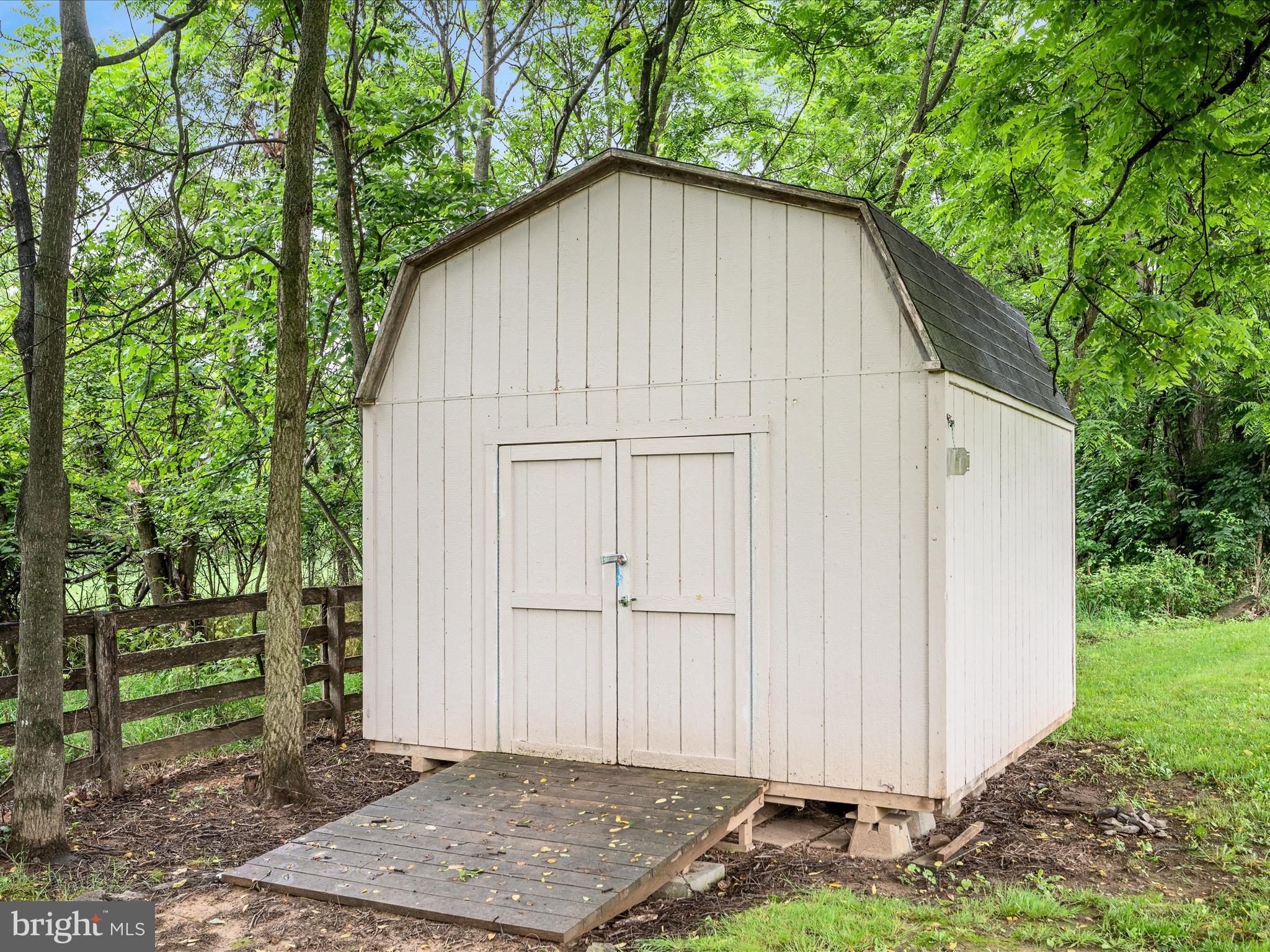 ROCKY MARSH ESTATES - Residential