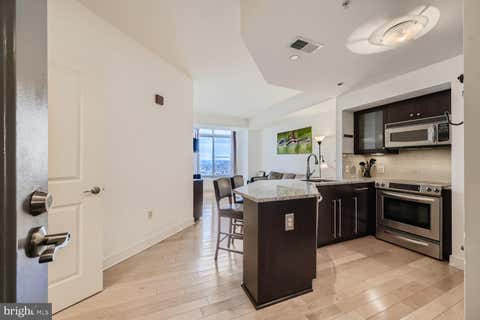 Condo For Rent - 675 President Street #2107<br/> BALTIMORE, MD 21202