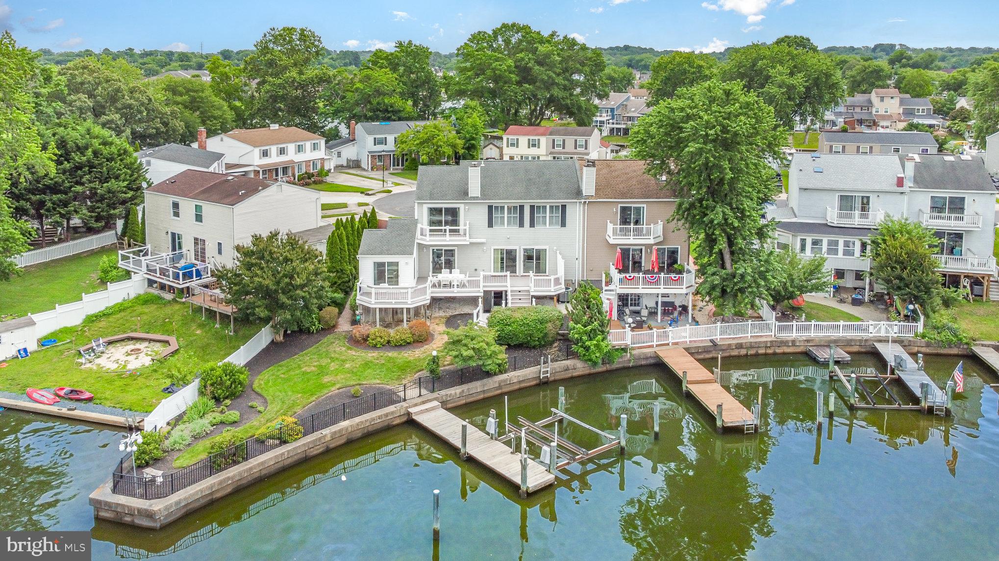 RUMSEY ISLAND - Residential