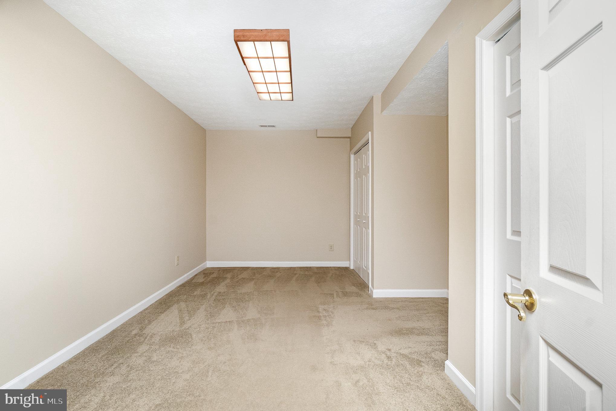 RUMSEY ISLAND - Residential