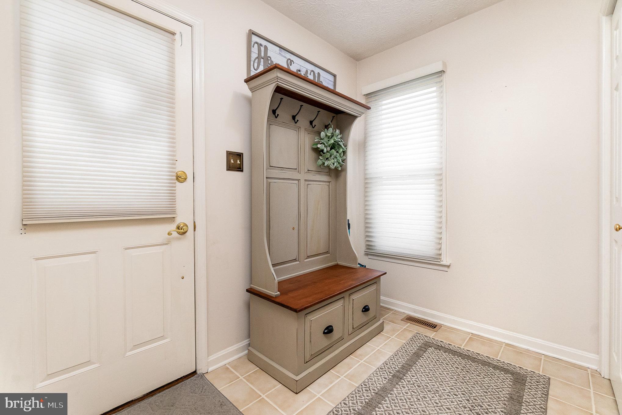 RUMSEY ISLAND - Residential