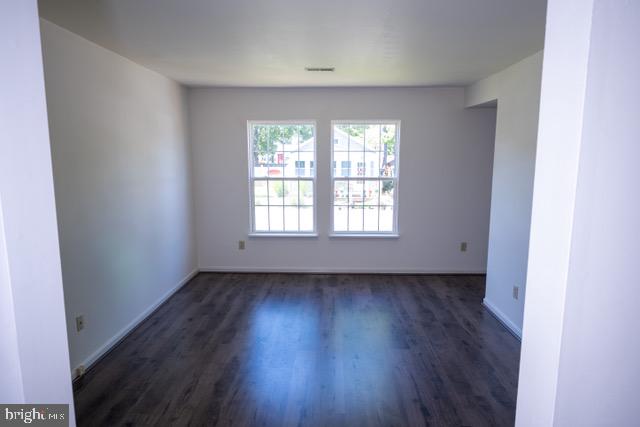 CEDARHURST ON THE BAY - Residential