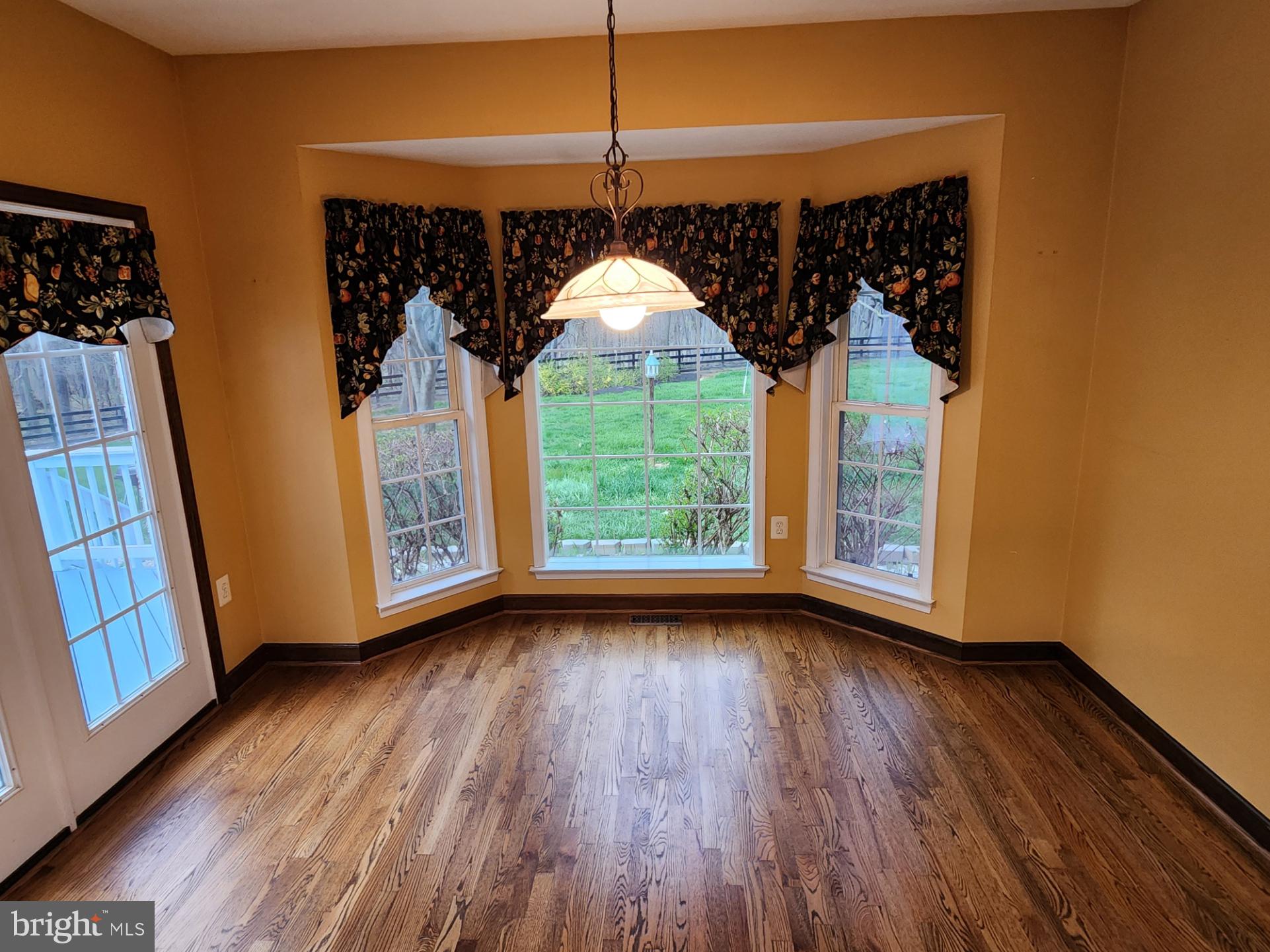 EASTLAND - Residential