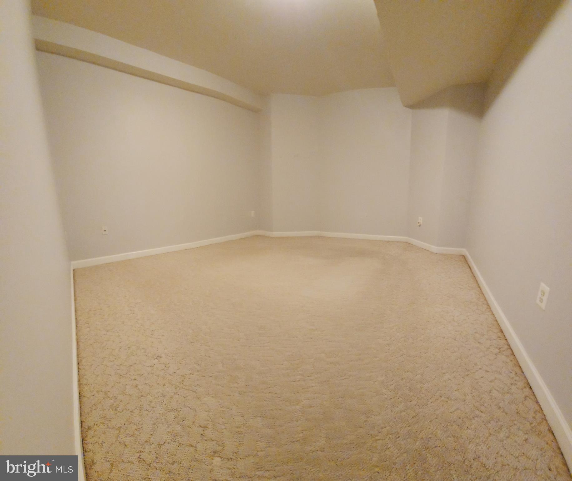 EASTLAND - Residential