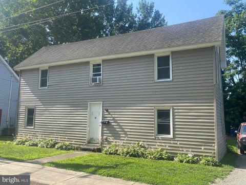Homes For Sale - 512 W 7th Street<br/> Sussex County, LAUREL, DE 19956