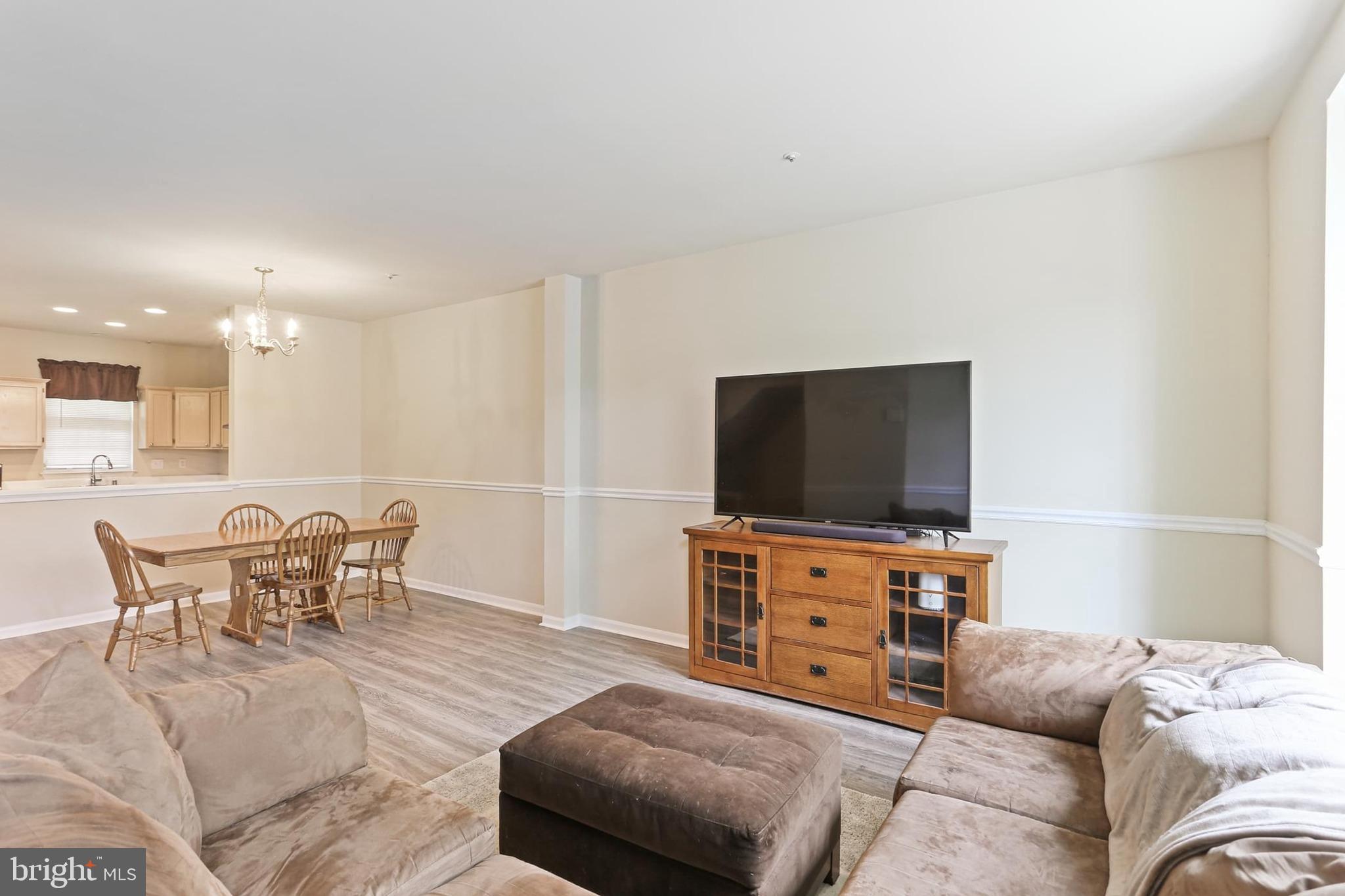 9206 OWINGS CHOICE COURT