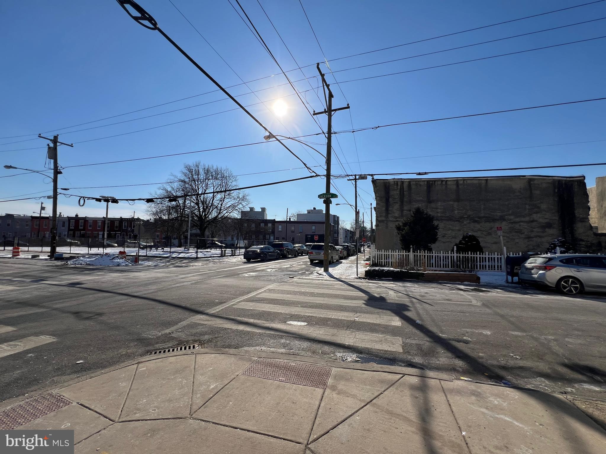 PHILADELPHIA (SOUTH) - Land