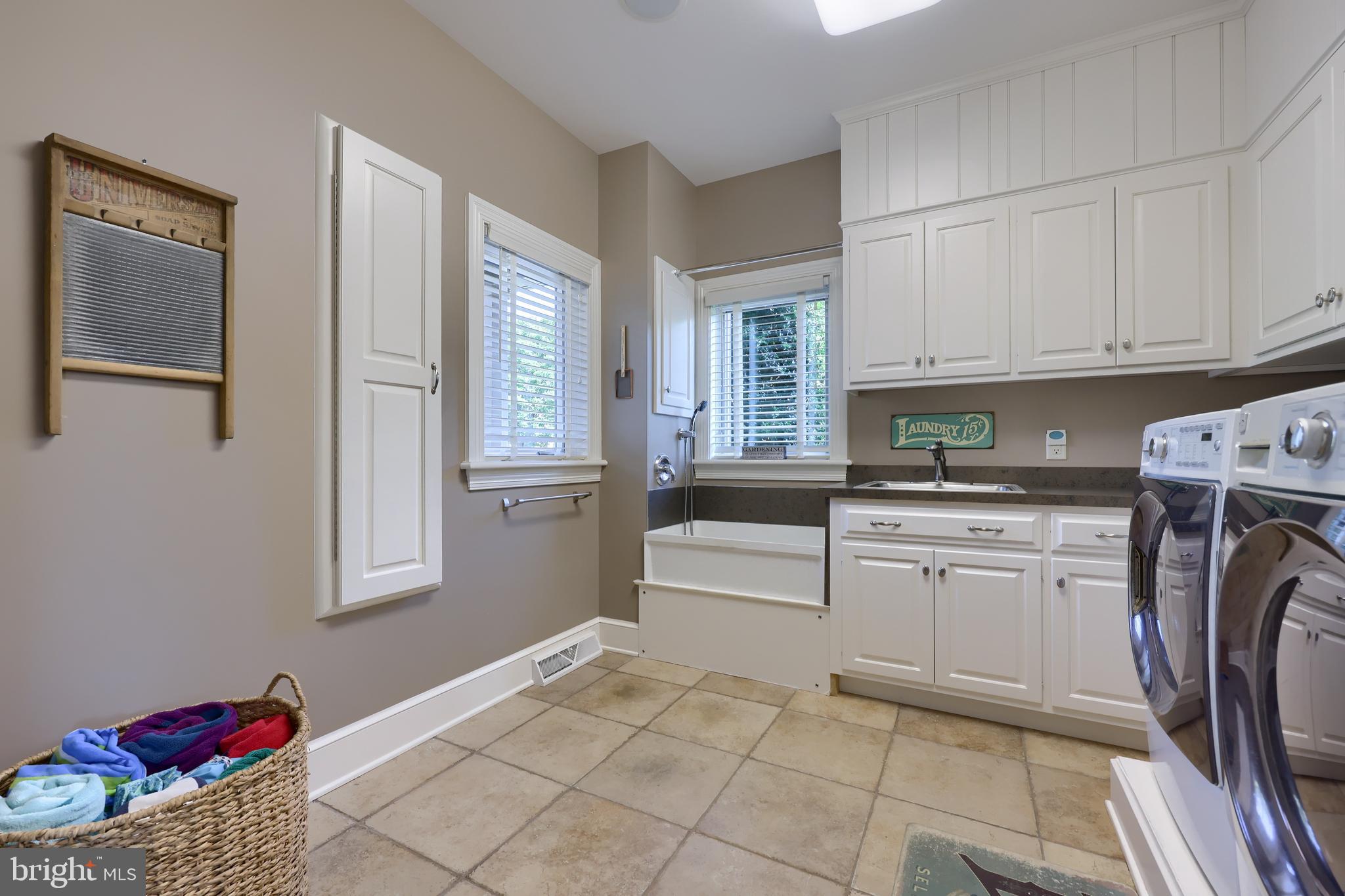 BENT CREEK - Residential