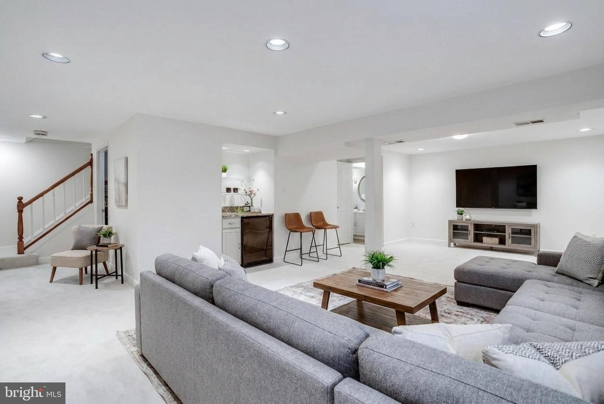 QUEENS GATE - Residential