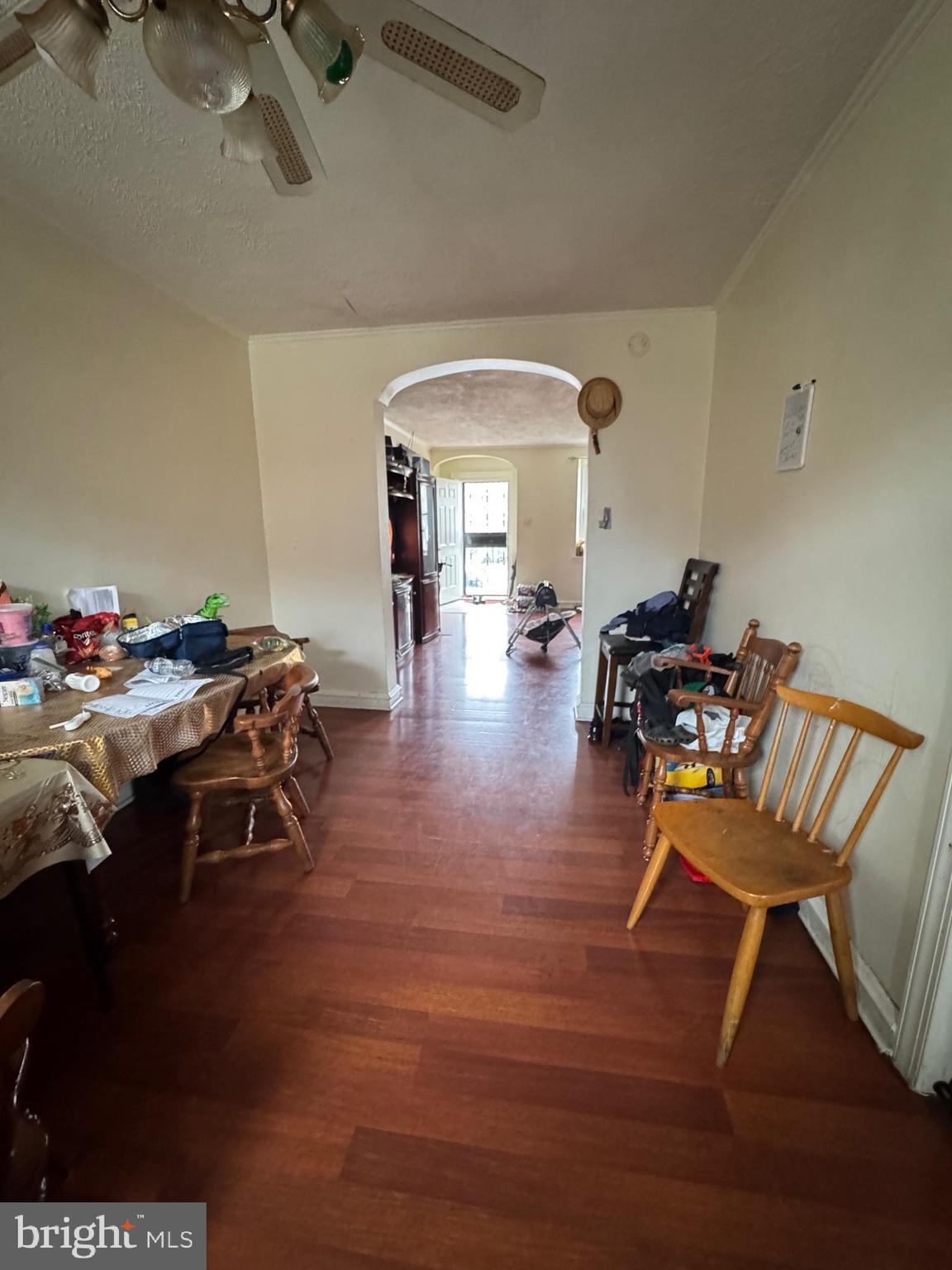 OXFORD CIRCLE - Residential