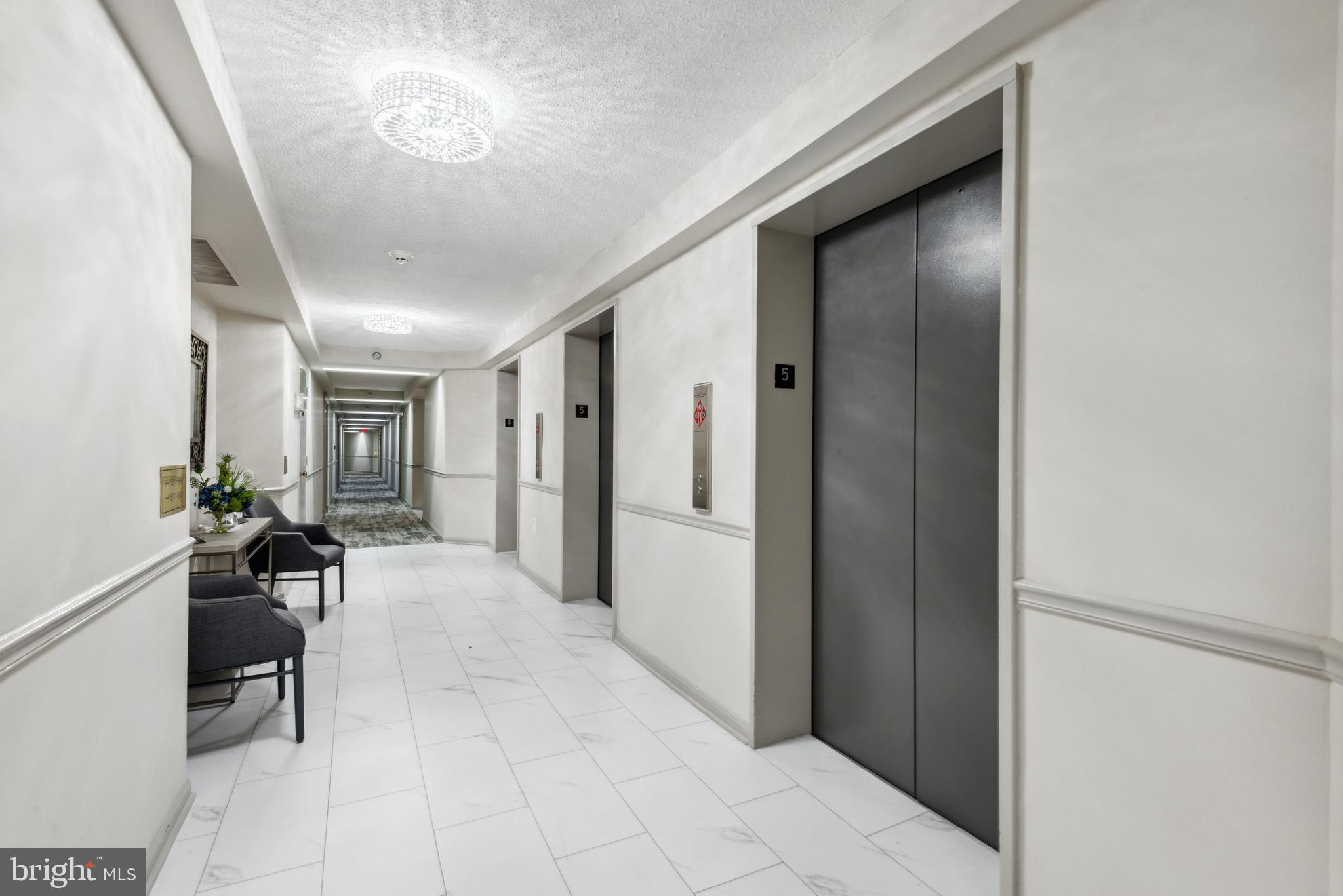 FAIRWAYS SOUTH - Residential