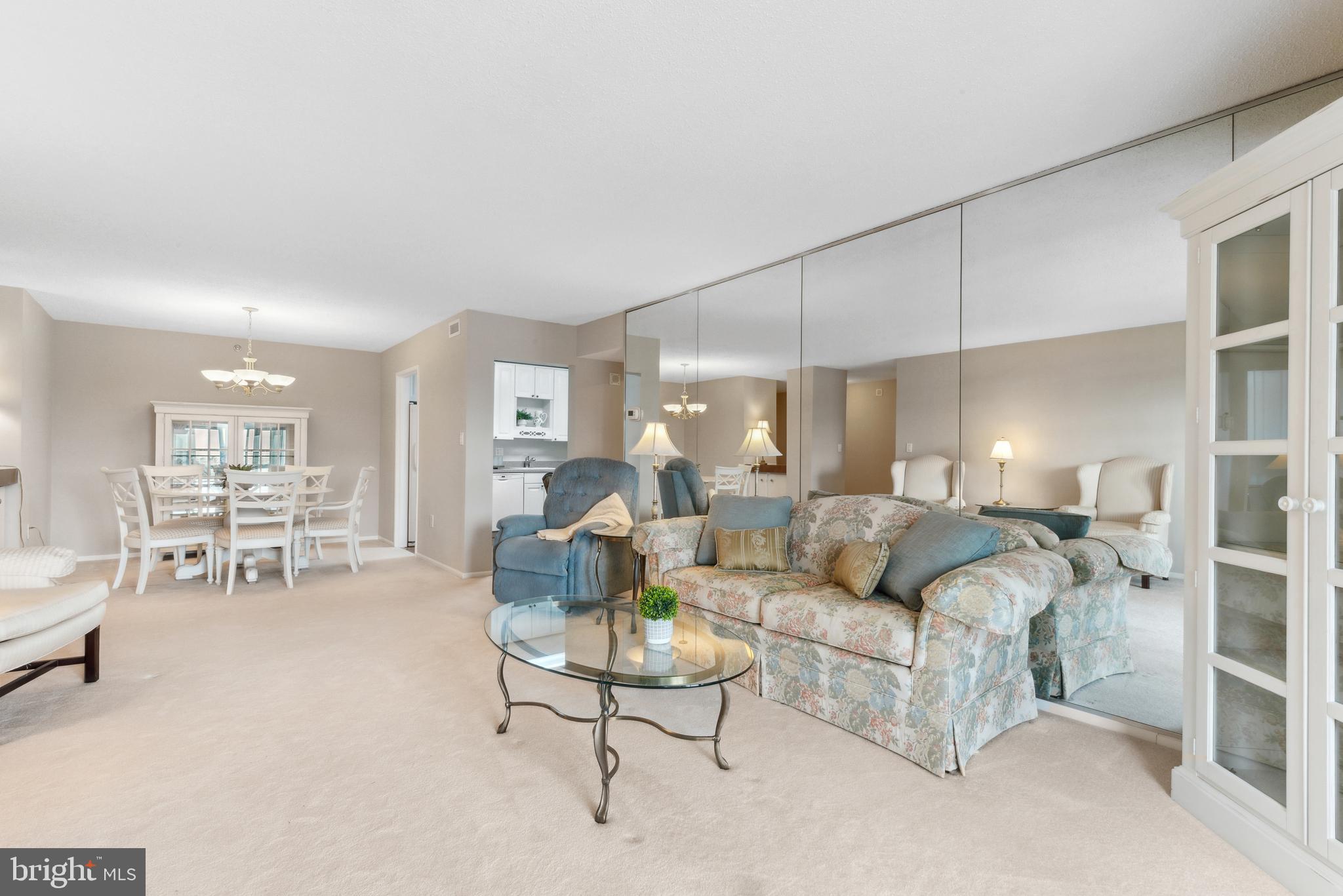 FAIRWAYS SOUTH - Residential