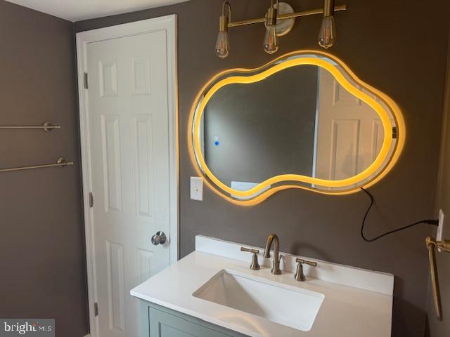 ROYALTON - Residential