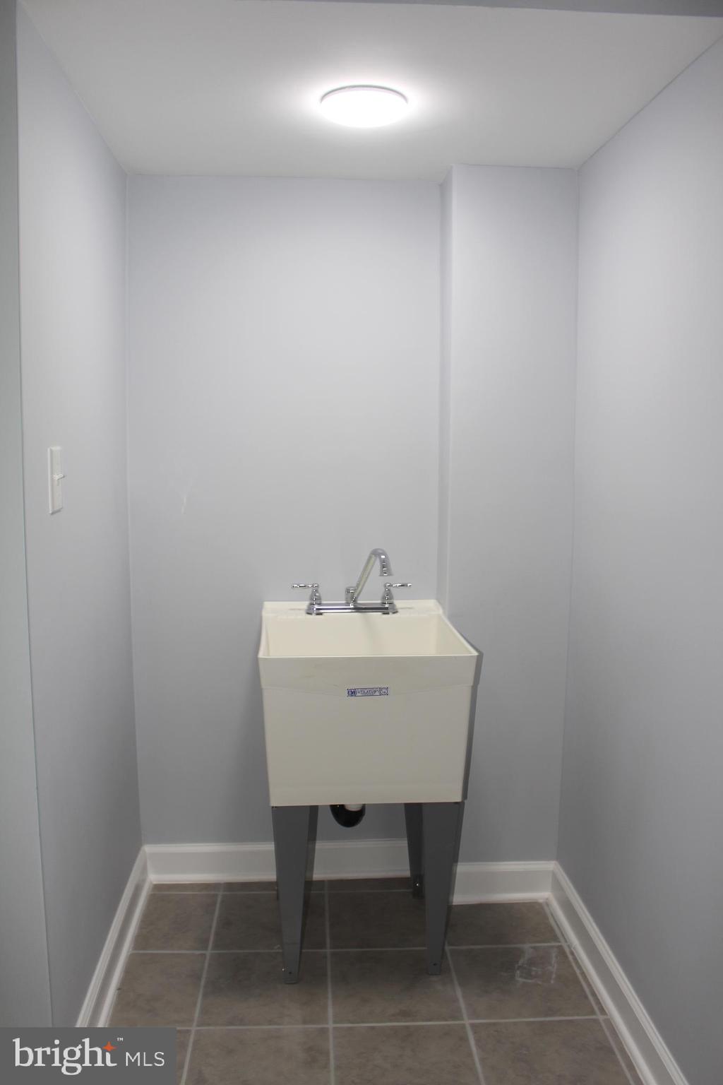 GLENN DALE HEIGHTS-RESUB - Residential