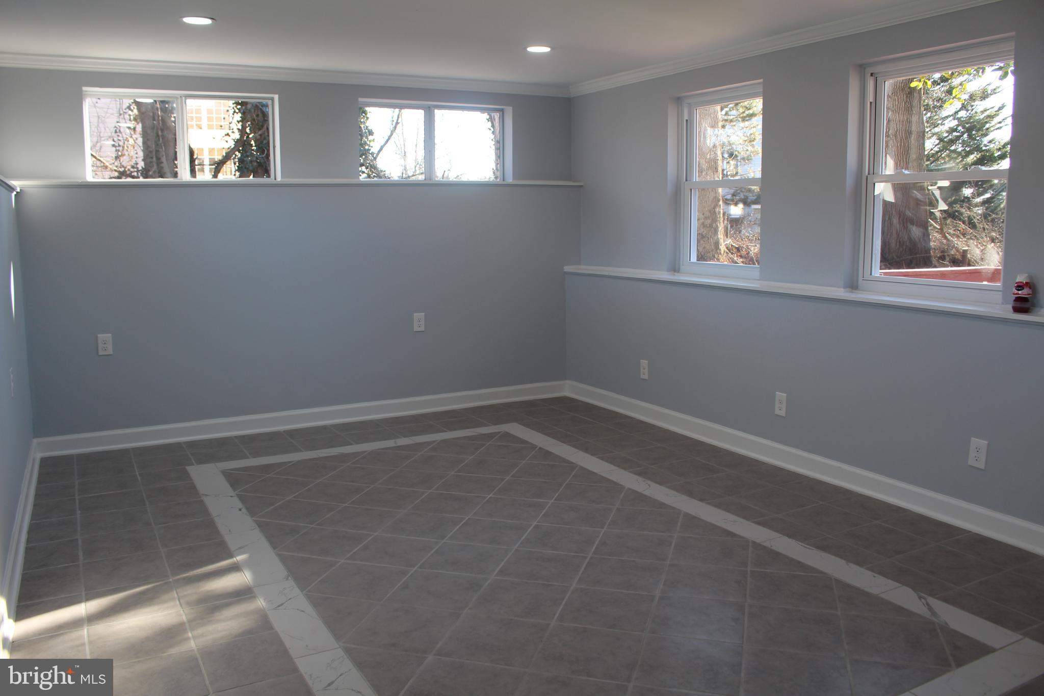 GLENN DALE HEIGHTS-RESUB - Residential