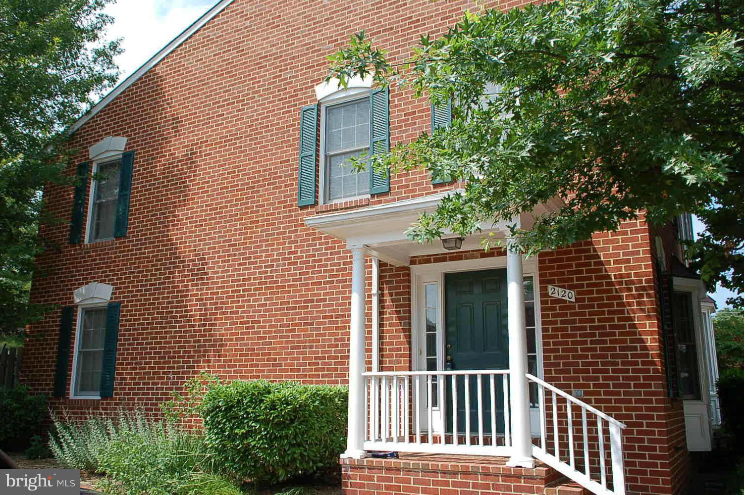 WAVERLY HILLS - Residential Lease