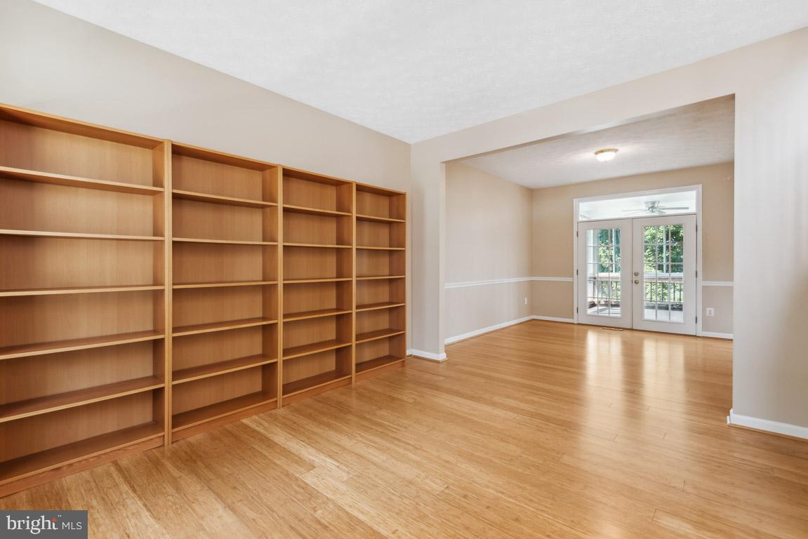 BAYVIEW HILLS - Residential