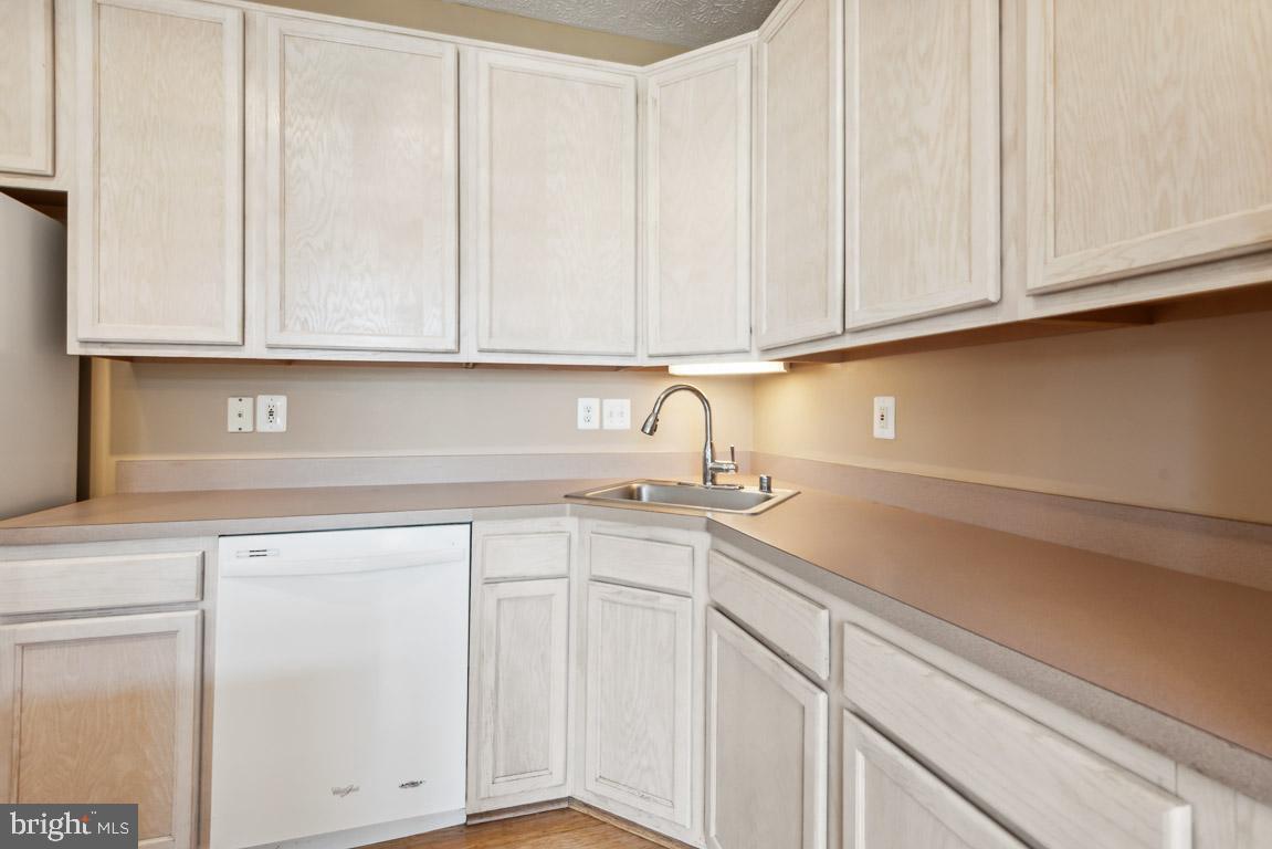 BAYVIEW HILLS - Residential