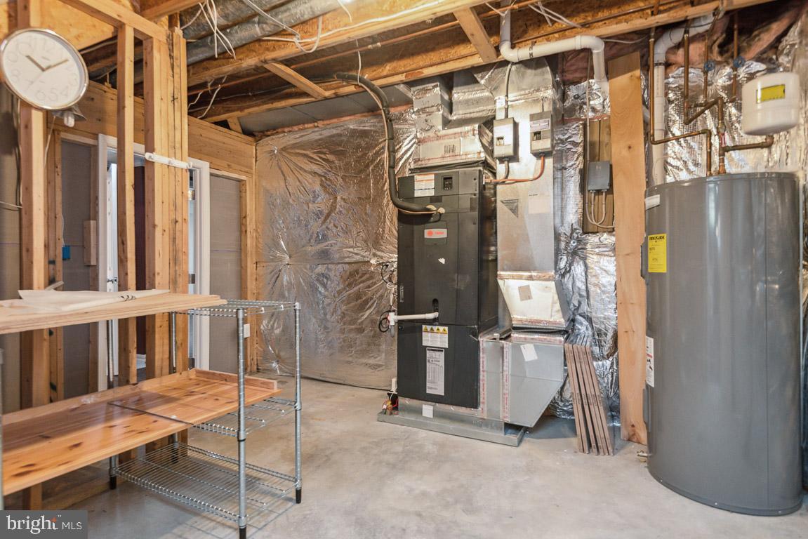 BAYVIEW HILLS - Residential