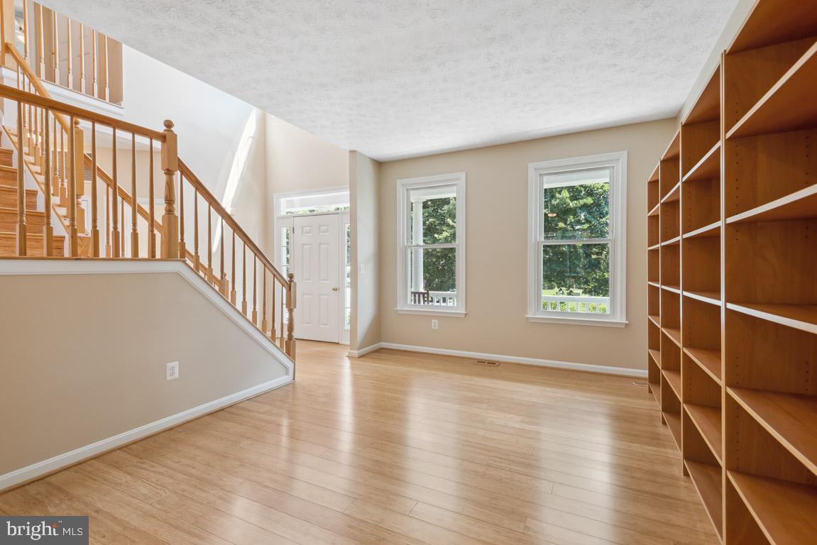 BAYVIEW HILLS - Residential