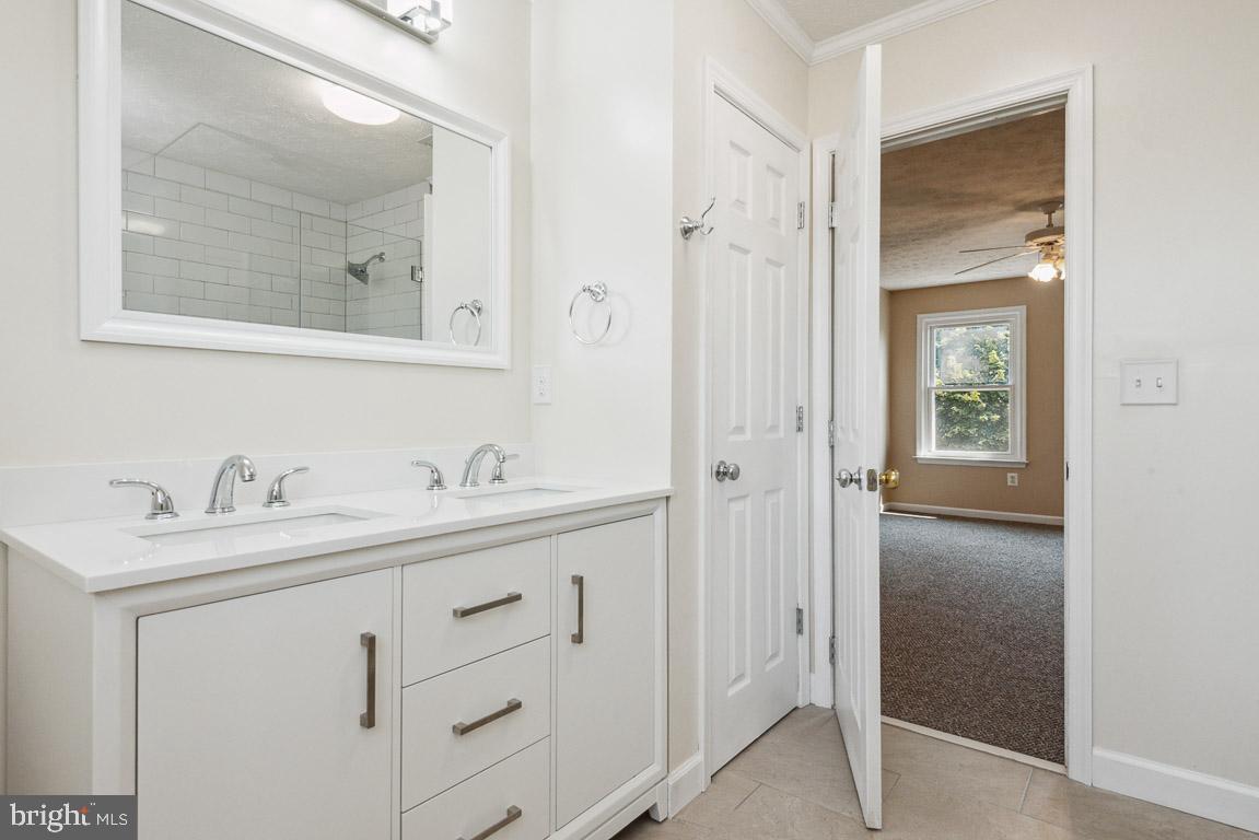 BAYVIEW HILLS - Residential