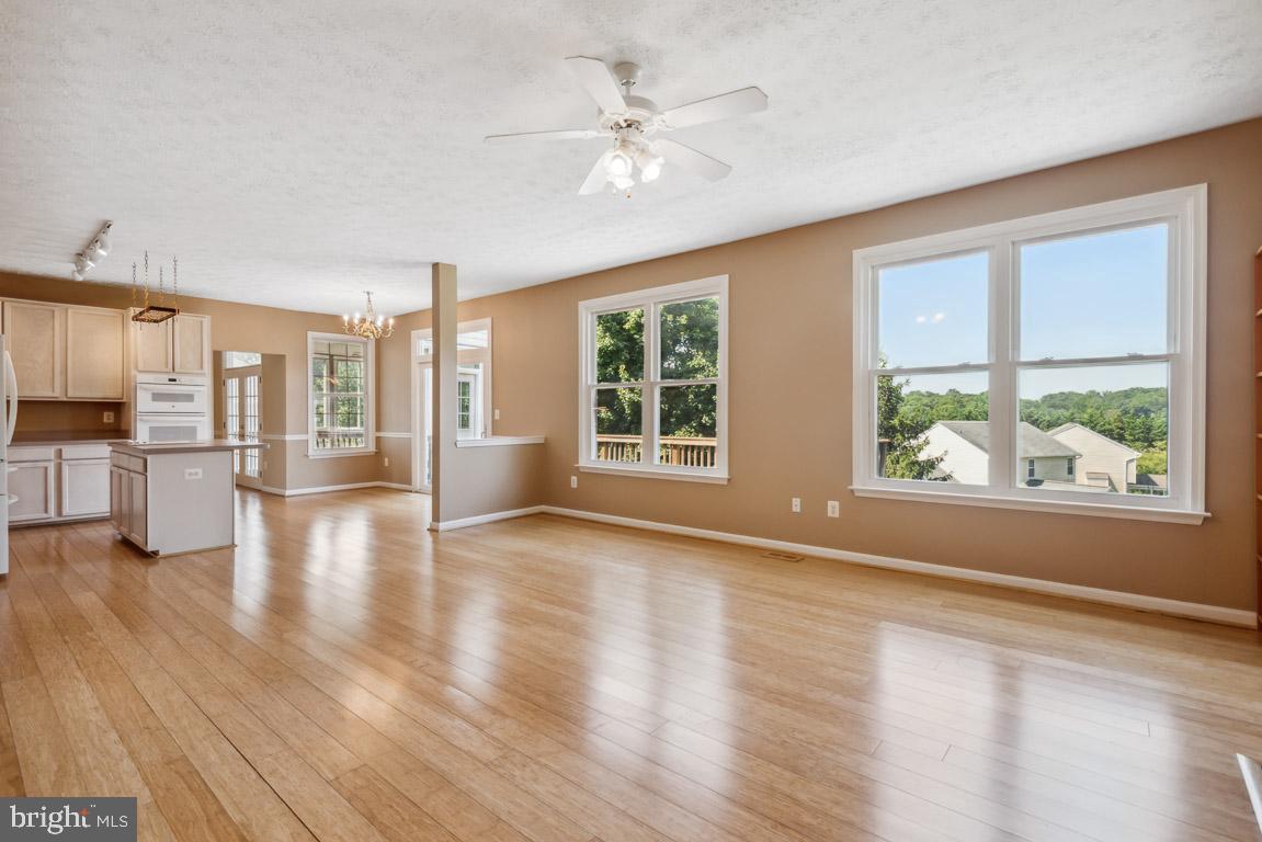 BAYVIEW HILLS - Residential