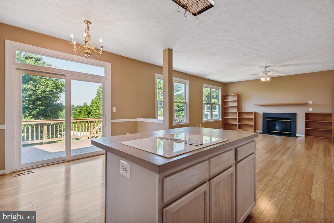 BAYVIEW HILLS - Residential