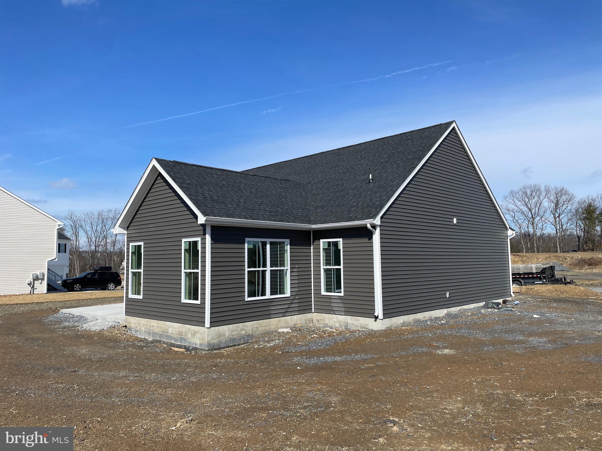 NADENBOUSCH PINES - Residential