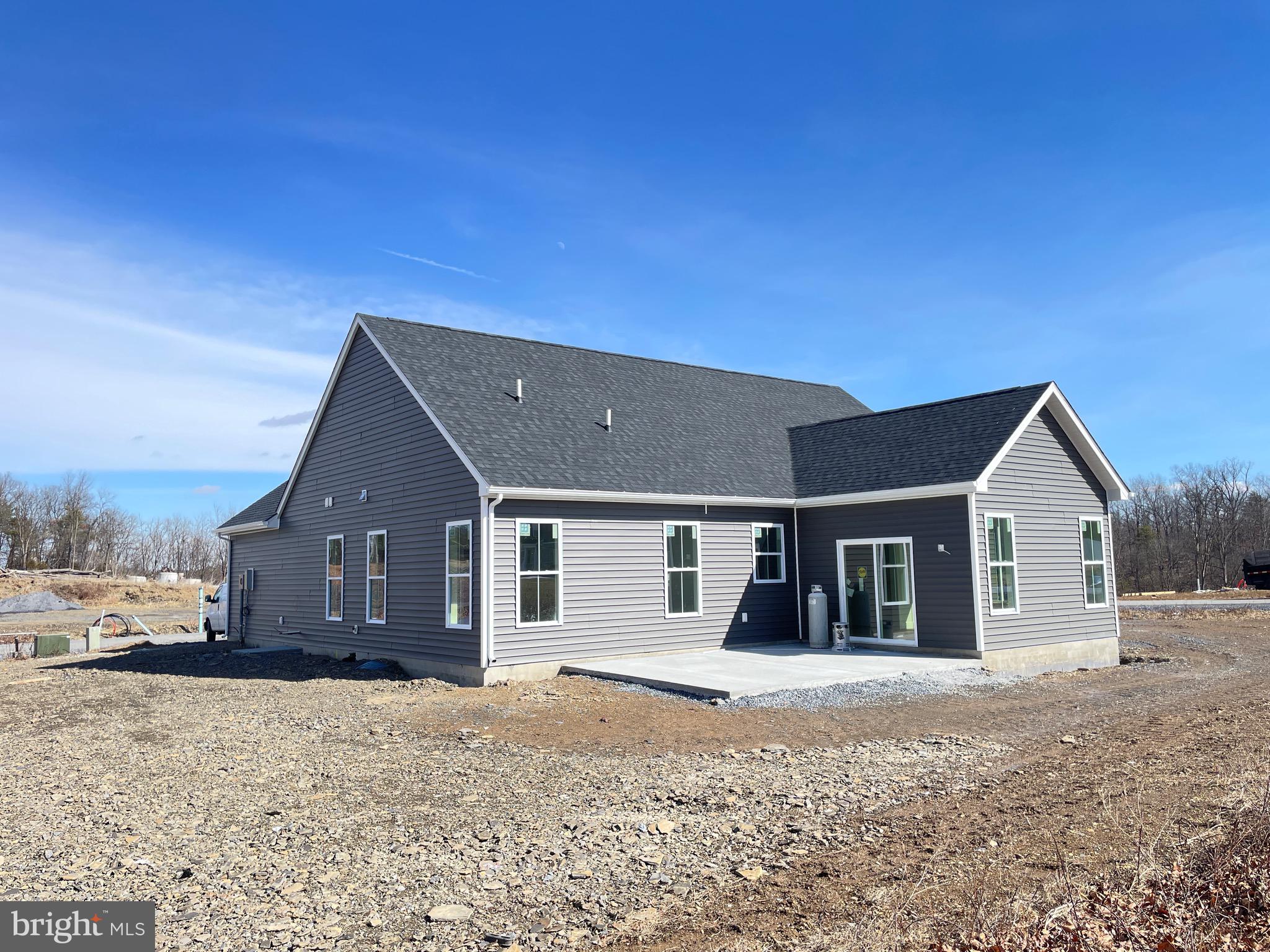 NADENBOUSCH PINES - Residential