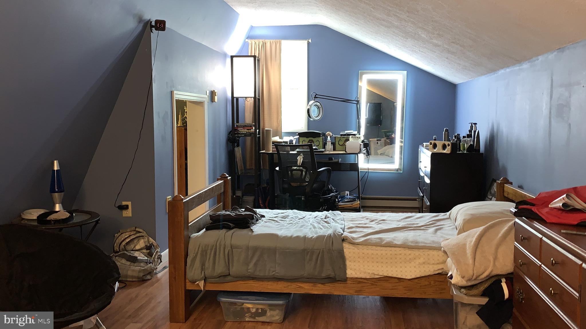 SAW CREEK ESTATES - Residential